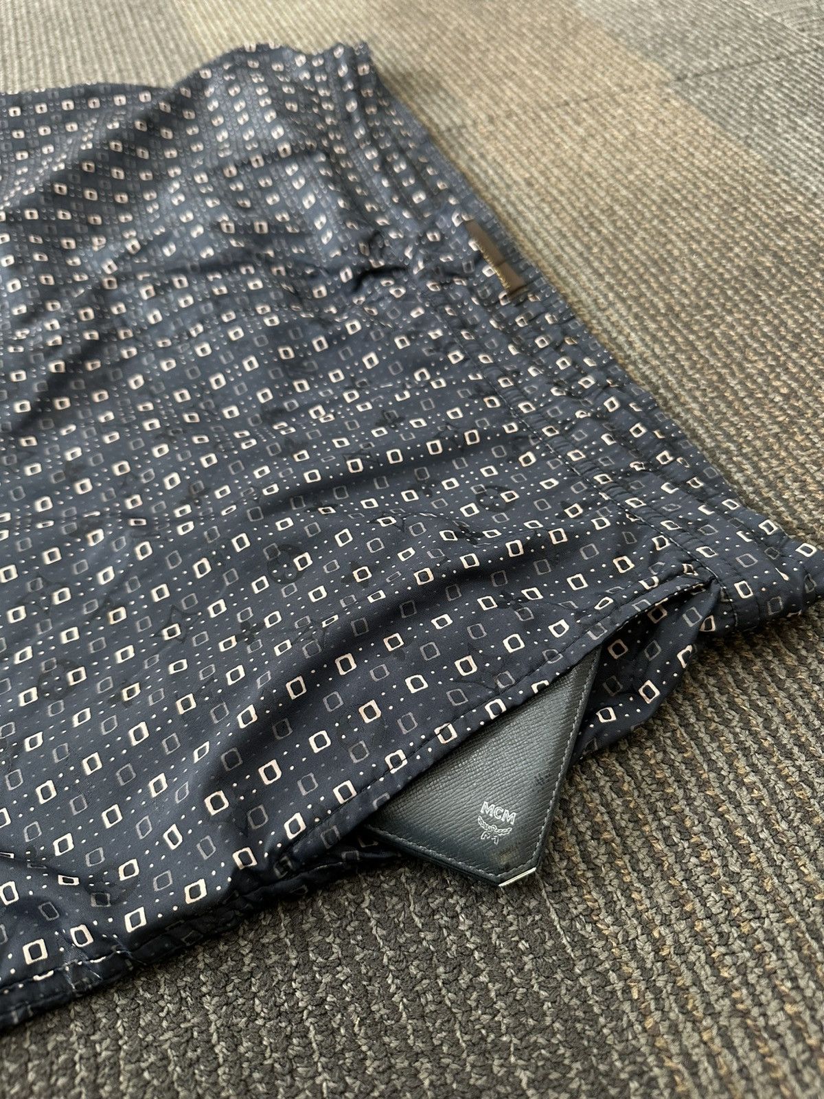 Louis Vuitton Louis vuitton monogram swim shorts Size US 36 / EU 52 - 3 Thumbnail