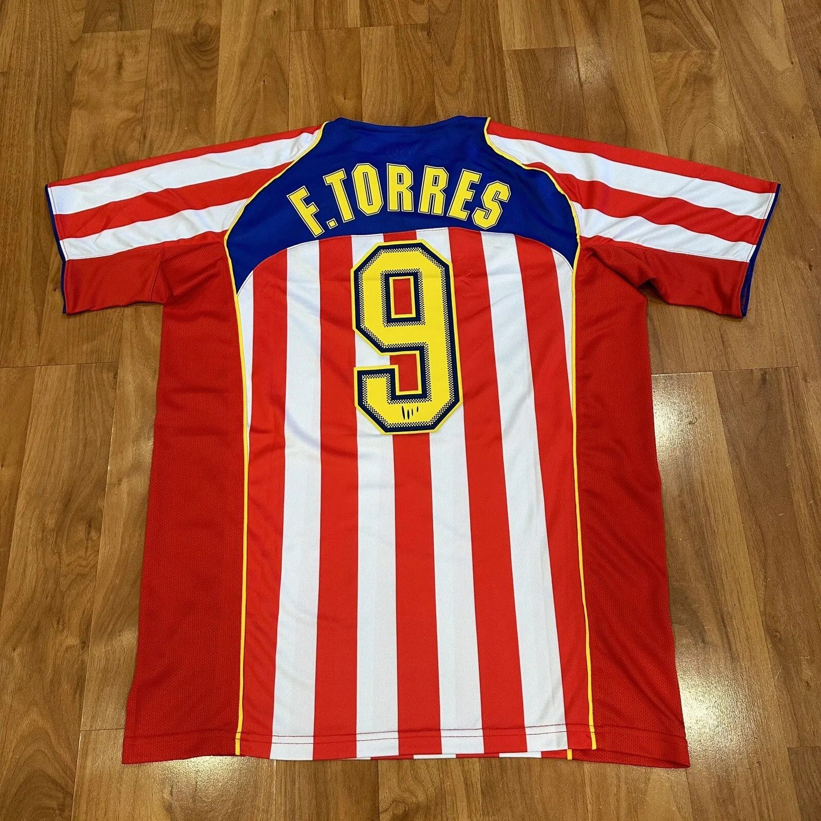 Atletico Madrid #9 outlet Fernando Torres 2004-05 Nike Soccer Jersey LARGE Spiderman 2