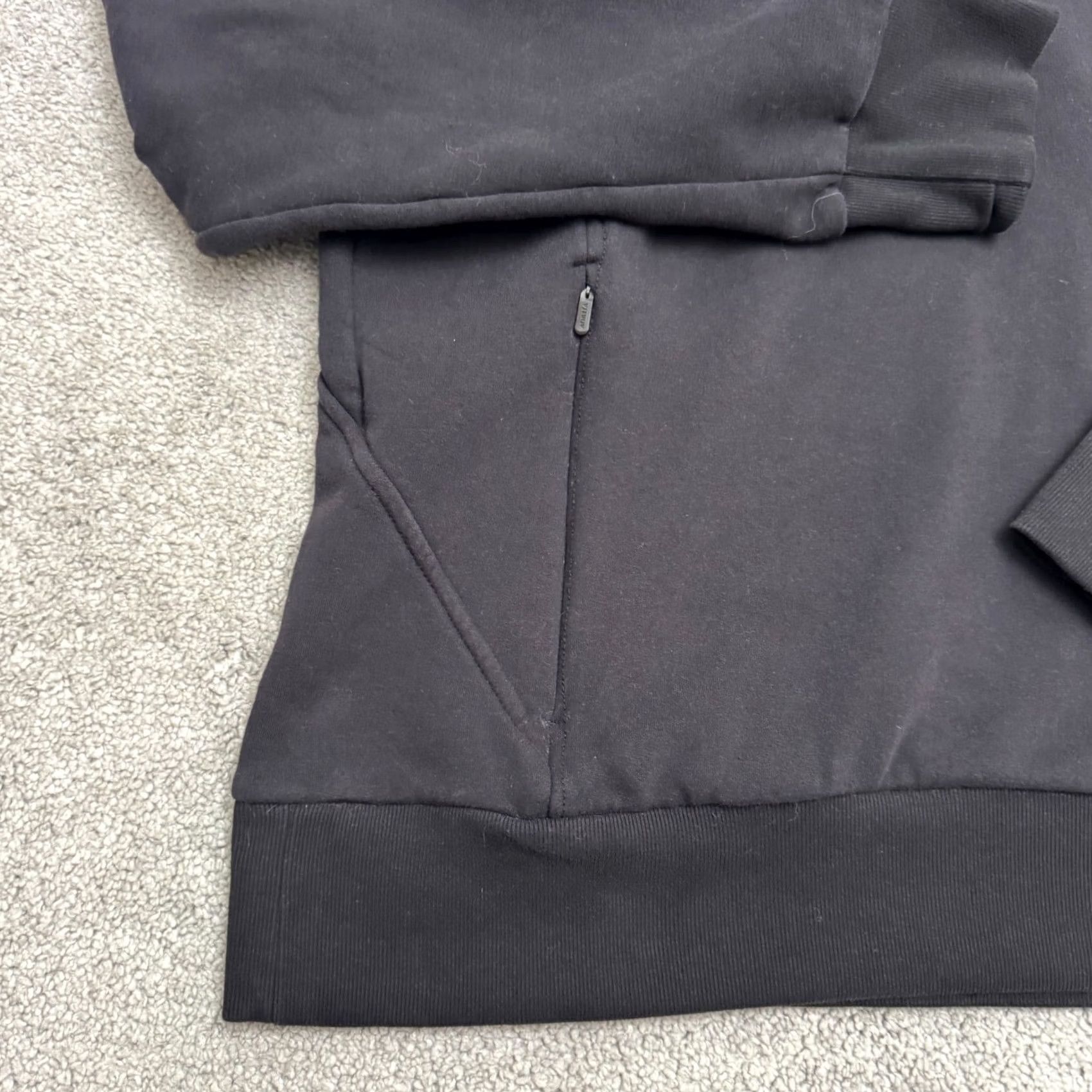 Athleta Athleta Hoodie Mens XL Black Pullover Zip Pockets Sweatshirt Raglan Sleeve All Seasons Casual Activewear Sports Athleisure Logo Zipper Size XL / US 12-14 / IT 48-50 - 3 Thumbnail