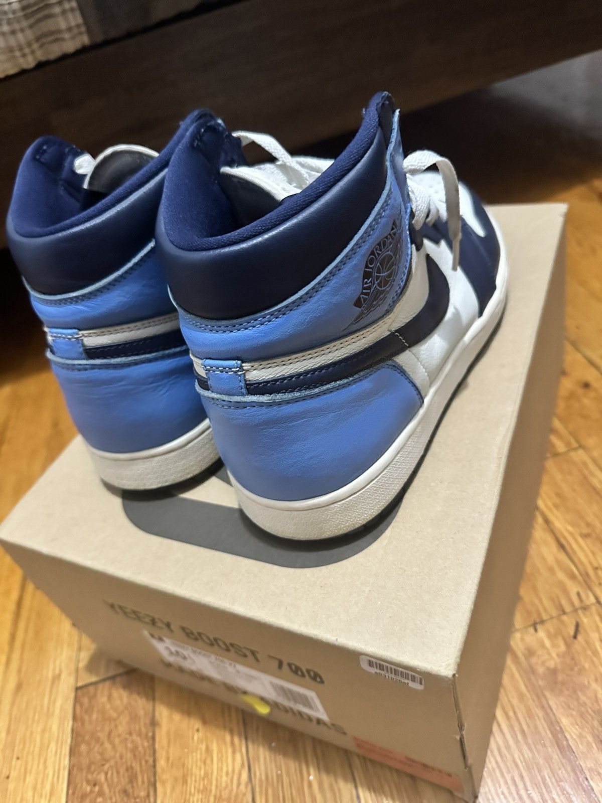 Jordan Brand Air Jordan 1 obsidian Size US 11 / EU 44 - 2 Thumbnail