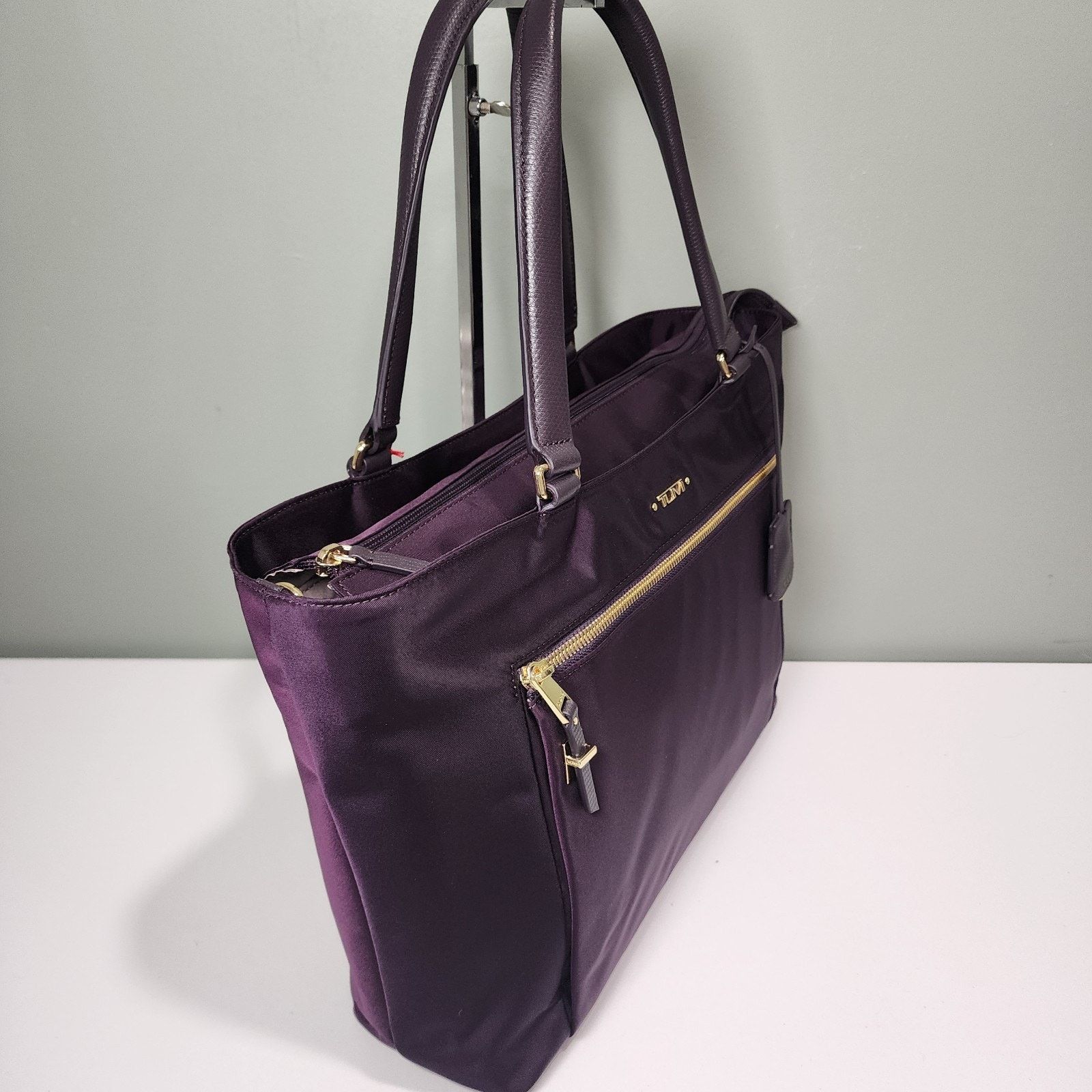 Tumi NWT Tumi Voyageur CATARINA MEDIUM Tote Bag BLACKBERRY PURPLE Size ONE SIZE - 3 Thumbnail
