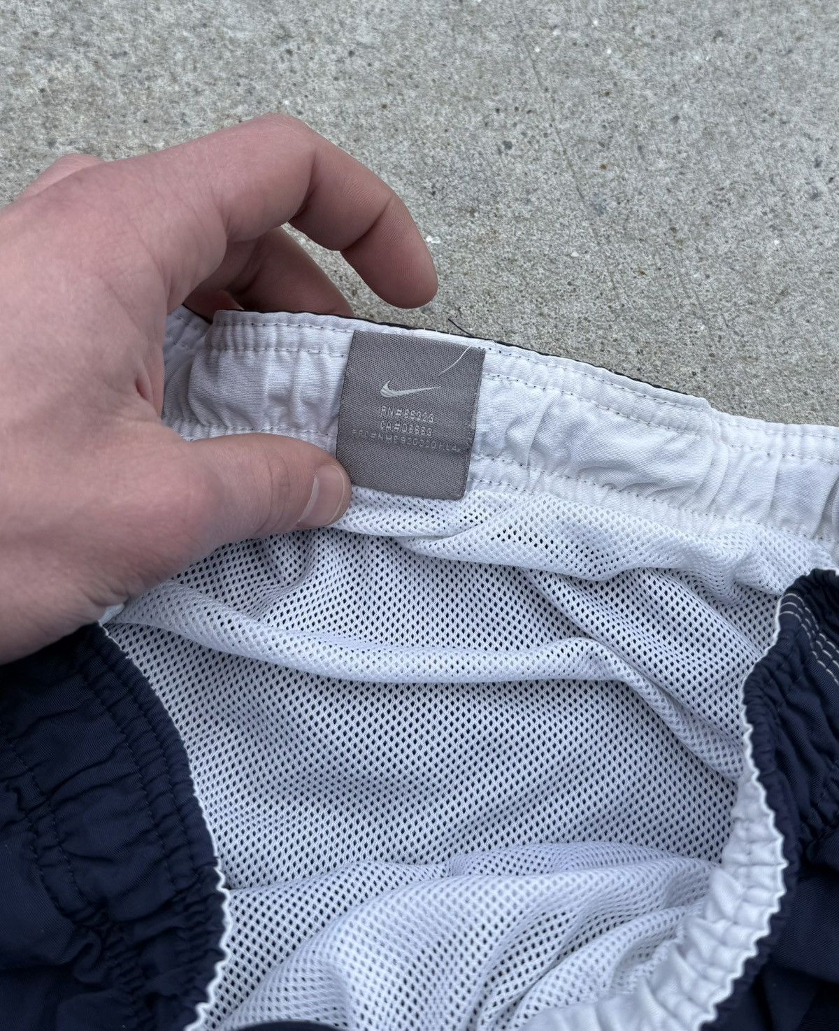 Other Vintage Nike 90s y2k streetwear track nylon shorts Size US 32 / EU 48 - 8 Thumbnail