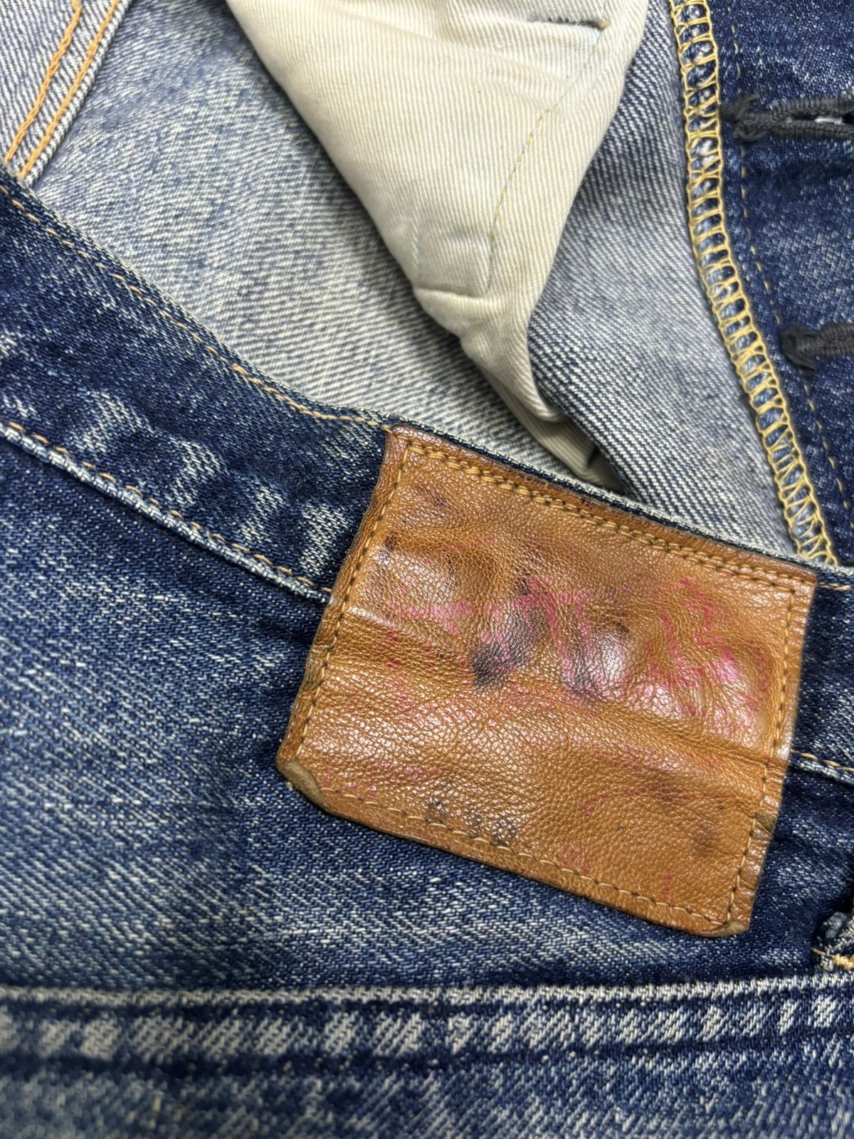Denime VINTAGE DENIME REDLINE SELVEDGE DISTRESSED DENIM JEANS Size US 30 / EU 46 - 10 Thumbnail