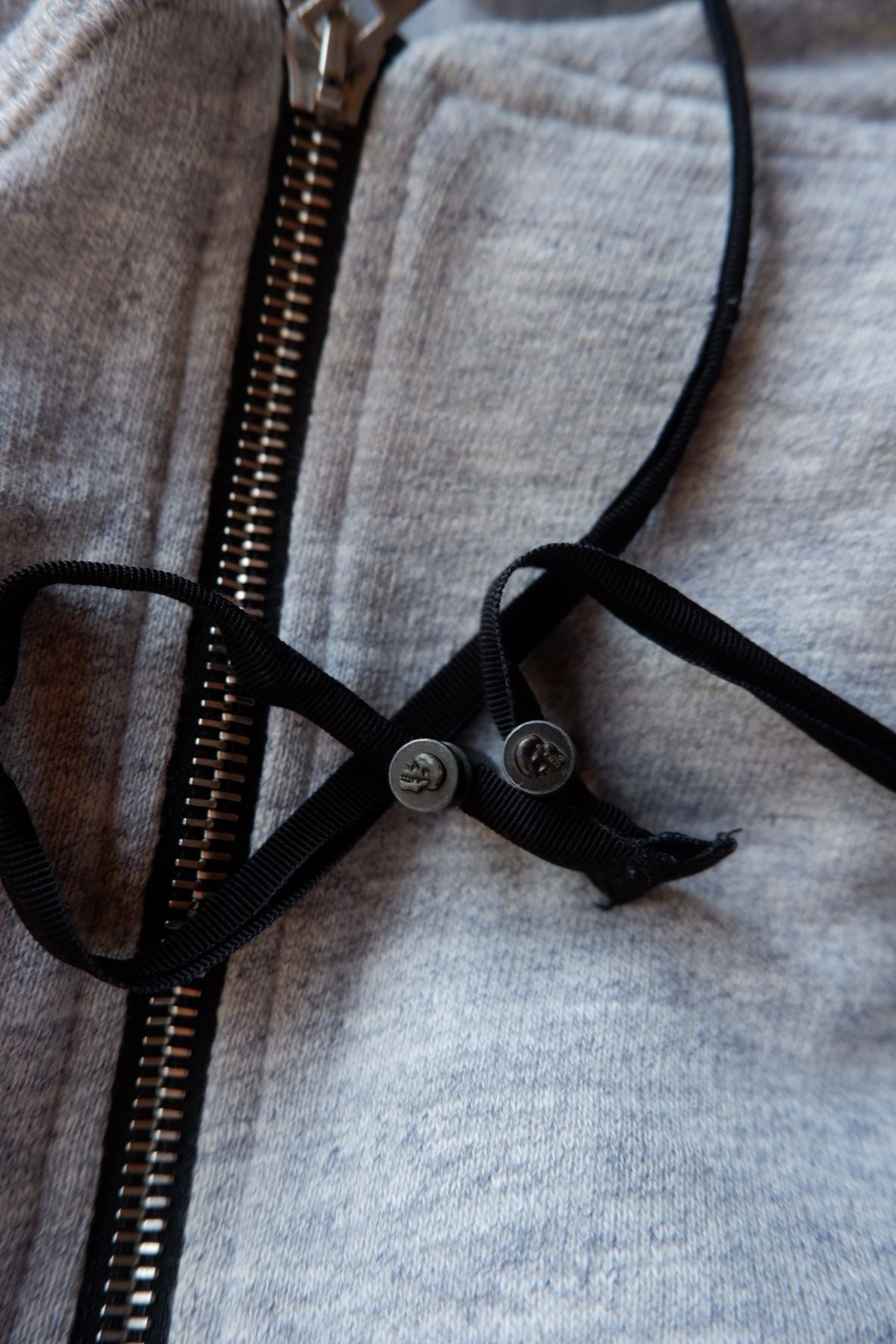 Alexander McQueen Alexander Mcqueen Asymmetrical Hoodie Size US L / EU 52-54 / 3 - 5 Thumbnail