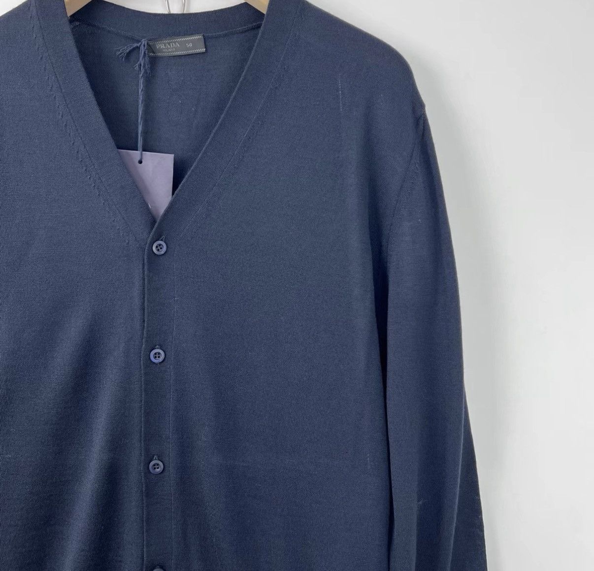 Prada Prada navy blue V-neck knit cardigan K12 Size US M / EU 48-50 / 2 - 5 Thumbnail
