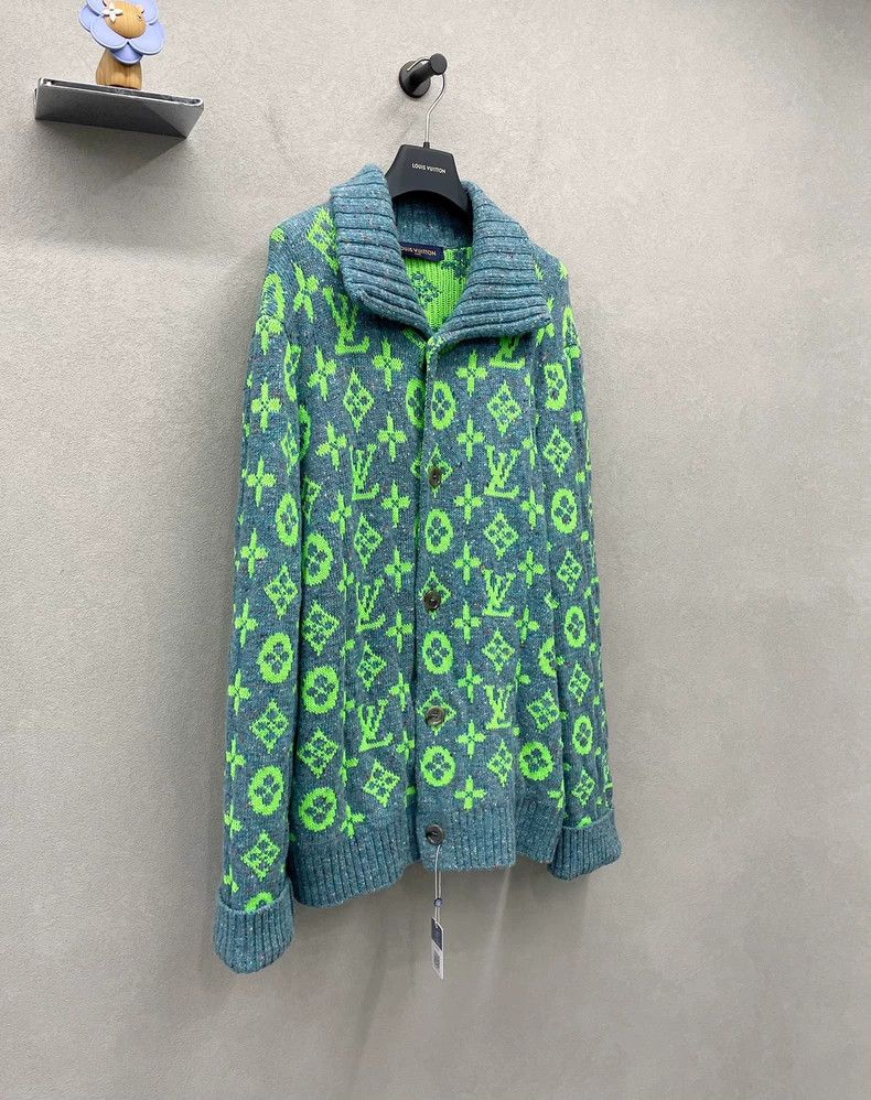 Louis Vuitton Louis Vuitton Year of the Tiger Limited Turquoise Cardigan Size US XXL / EU 58 / 5 - 3 Thumbnail