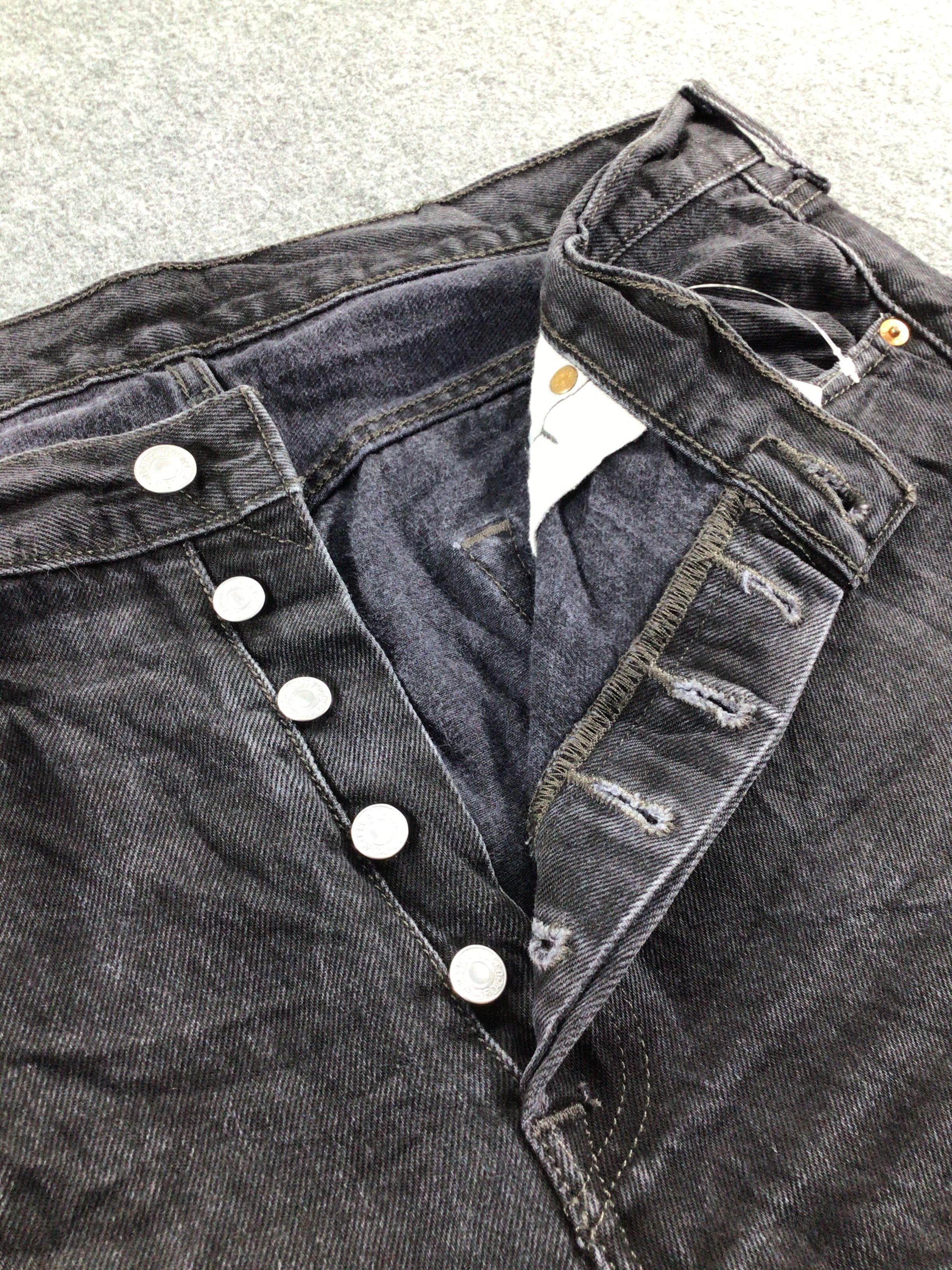 Levi's × Vintage Levis 501 Jeans Faded Black Denim -J347 Size US 36 / EU 52 - 8 Thumbnail