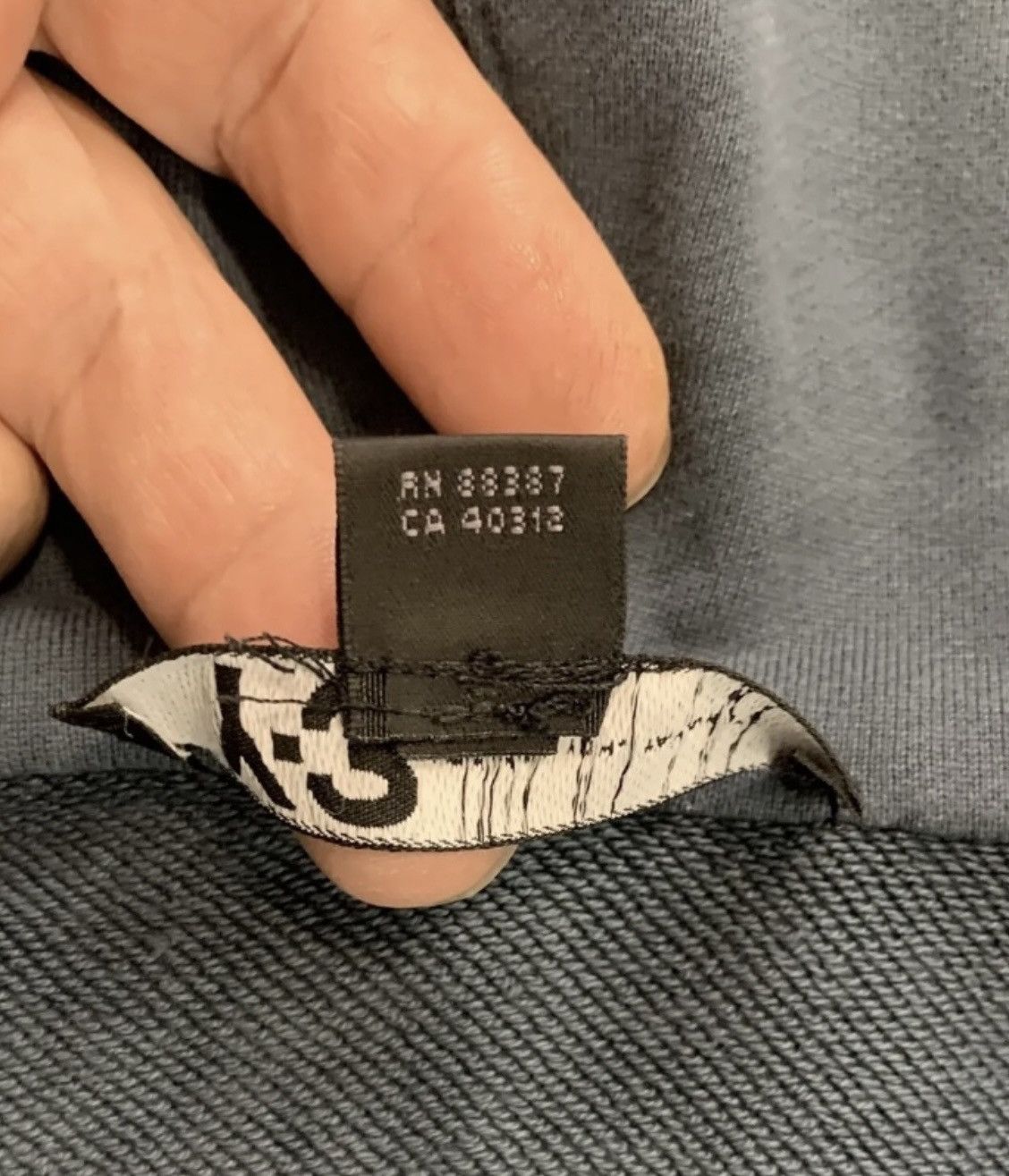 Y-3 Y-3 hoodie size M gray vintage Size US M / EU 48-50 / 2 - 4 Thumbnail