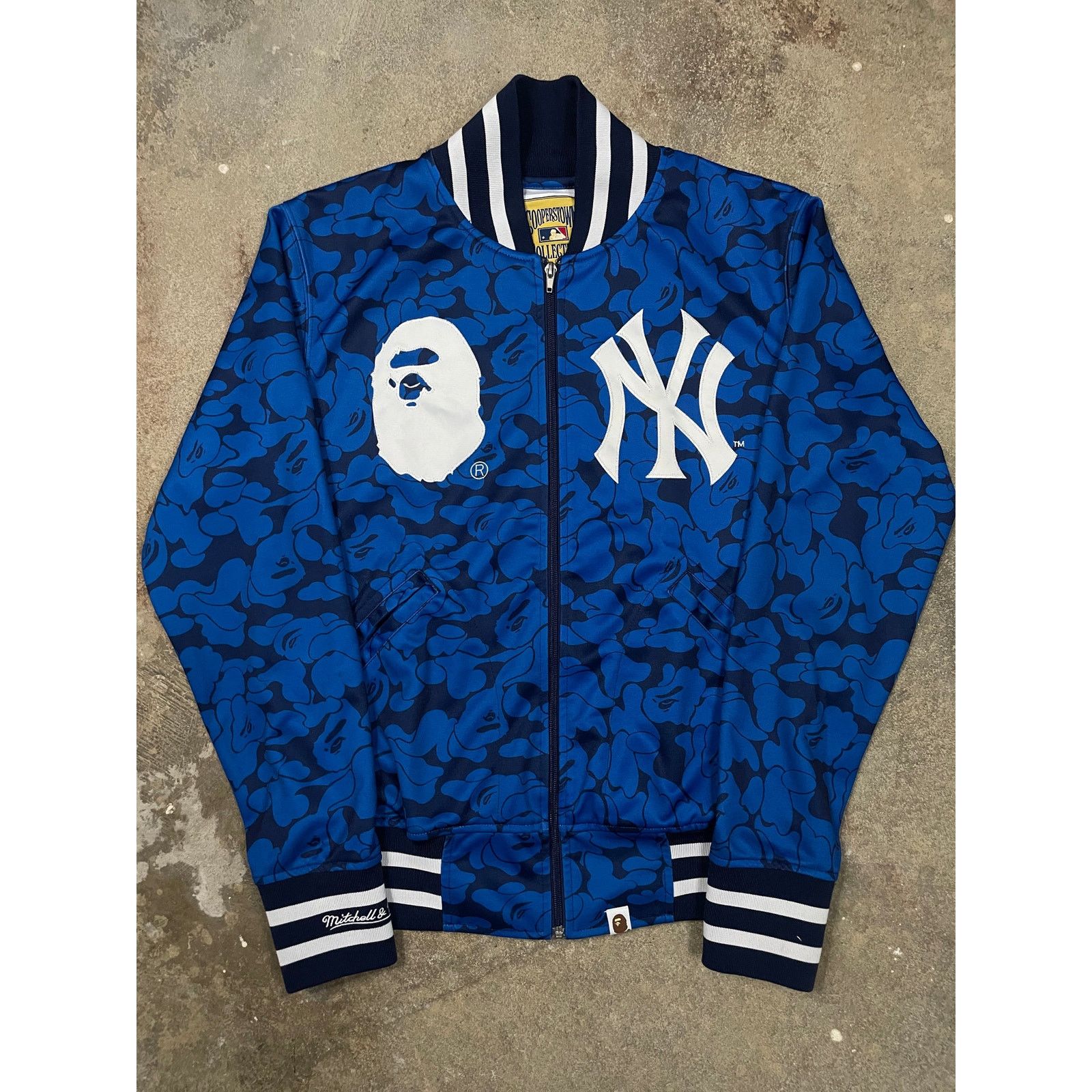 Bape Bape Yankee Mitchell & Ness Blue Jacket Medium Size US M / EU 48-50 / 2 - 1 Thumbnail