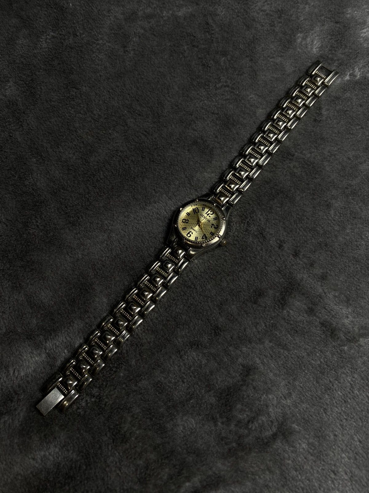 Vintage Futuristic Rare Vintage Japanese Style Watch - Work 100% Size ONE SIZE - 1 Thumbnail