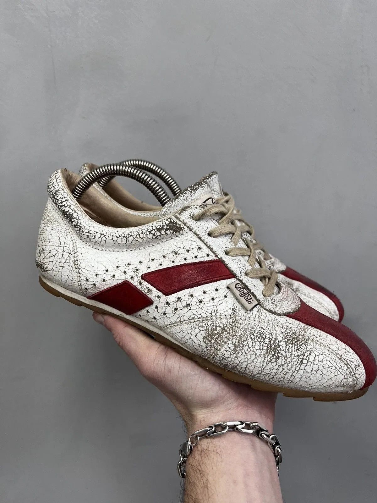 Buffalo London Archival distressed leather low guidi style buffalo y2k Size US 8 / EU 41 - 2 Thumbnail