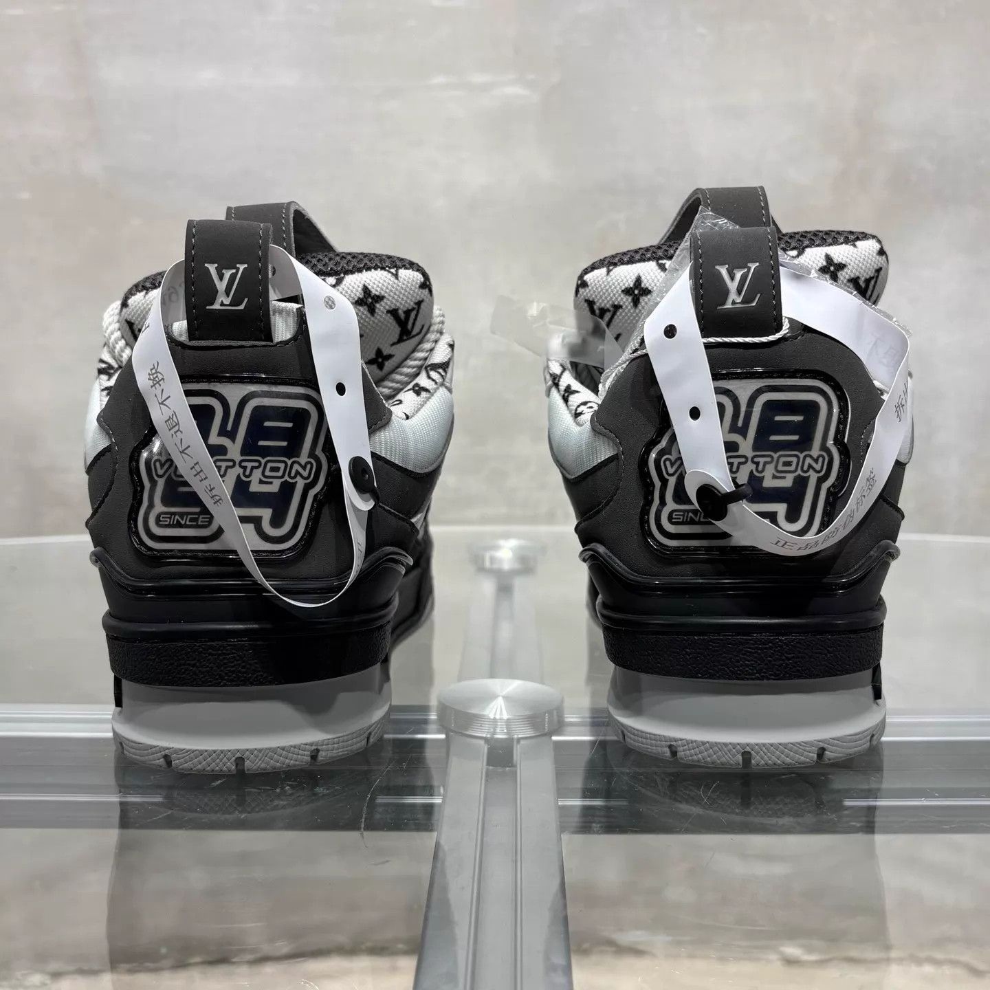 Louis Vuitton LV Skate Sneakers Black & Gray UK2.5 Size US 6 / IT 36 - 6 Thumbnail