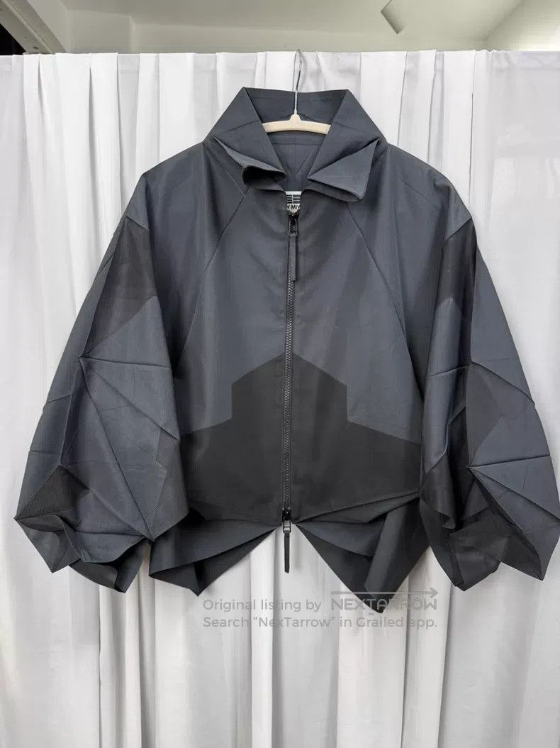 Issey Miyake Issey Miyake Size 3 Origami-style cropped jacket with geome Size L / US 10 / IT 46 - 1 Thumbnail