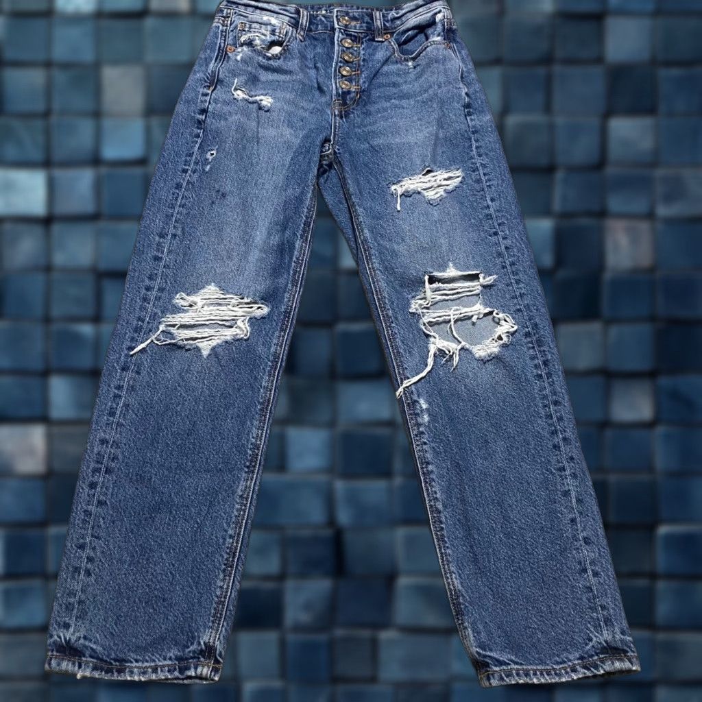 American Eagle Outfitters American Eagle Jeans Womens 0P Blue Denim Mom Straight Distressed High Rise Size 25" / US 0 / IT 36 - 1 Thumbnail
