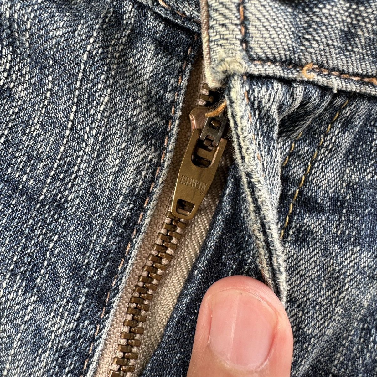 Japanese Brand Vintage Edwin Distressed Faded Denim Jean Pant W32 Size US 32 / EU 48 - 5 Thumbnail
