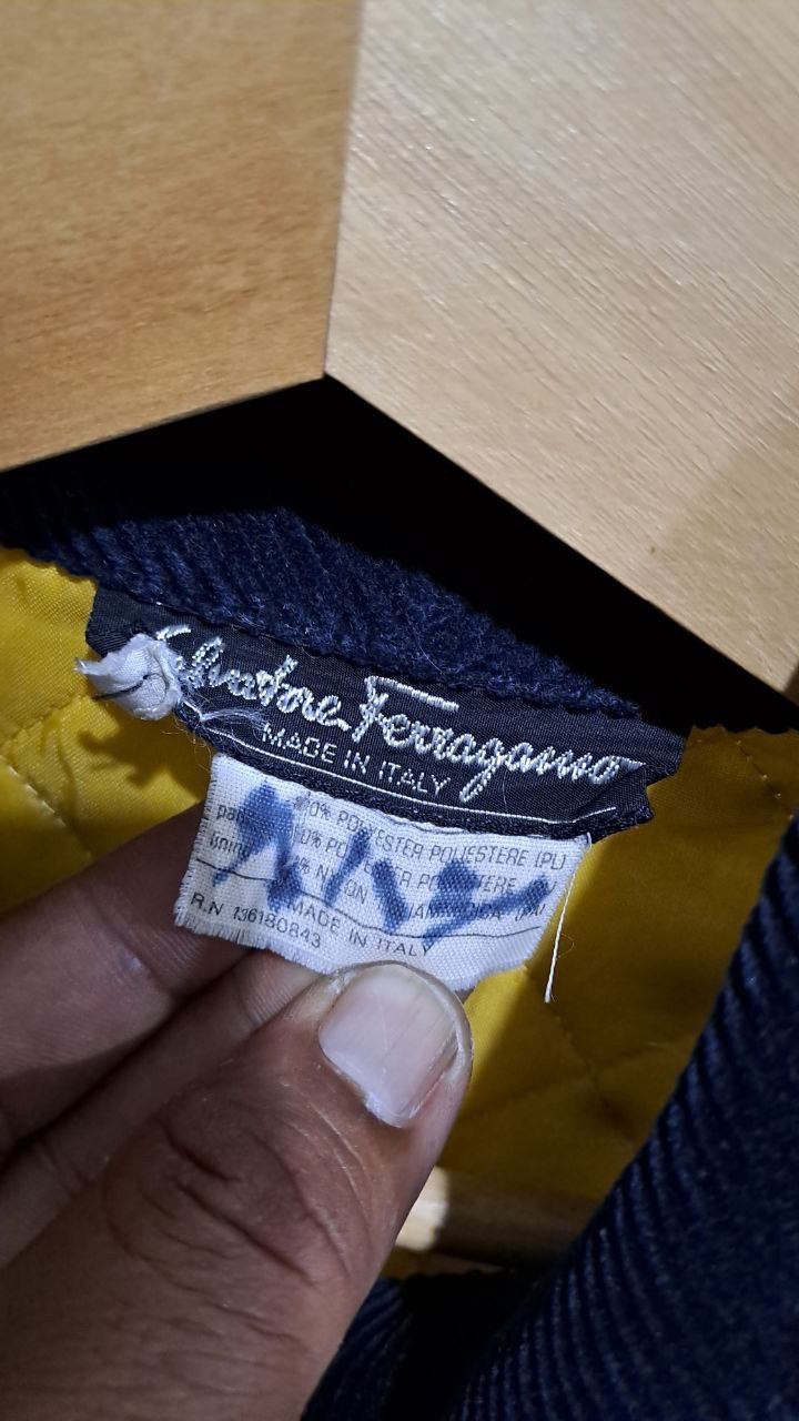 Salvatore Ferragamo Vintage 90s Salvatore Ferragamo Leopard in the Jungle Size US M / EU 48-50 / 2 - 10 Thumbnail