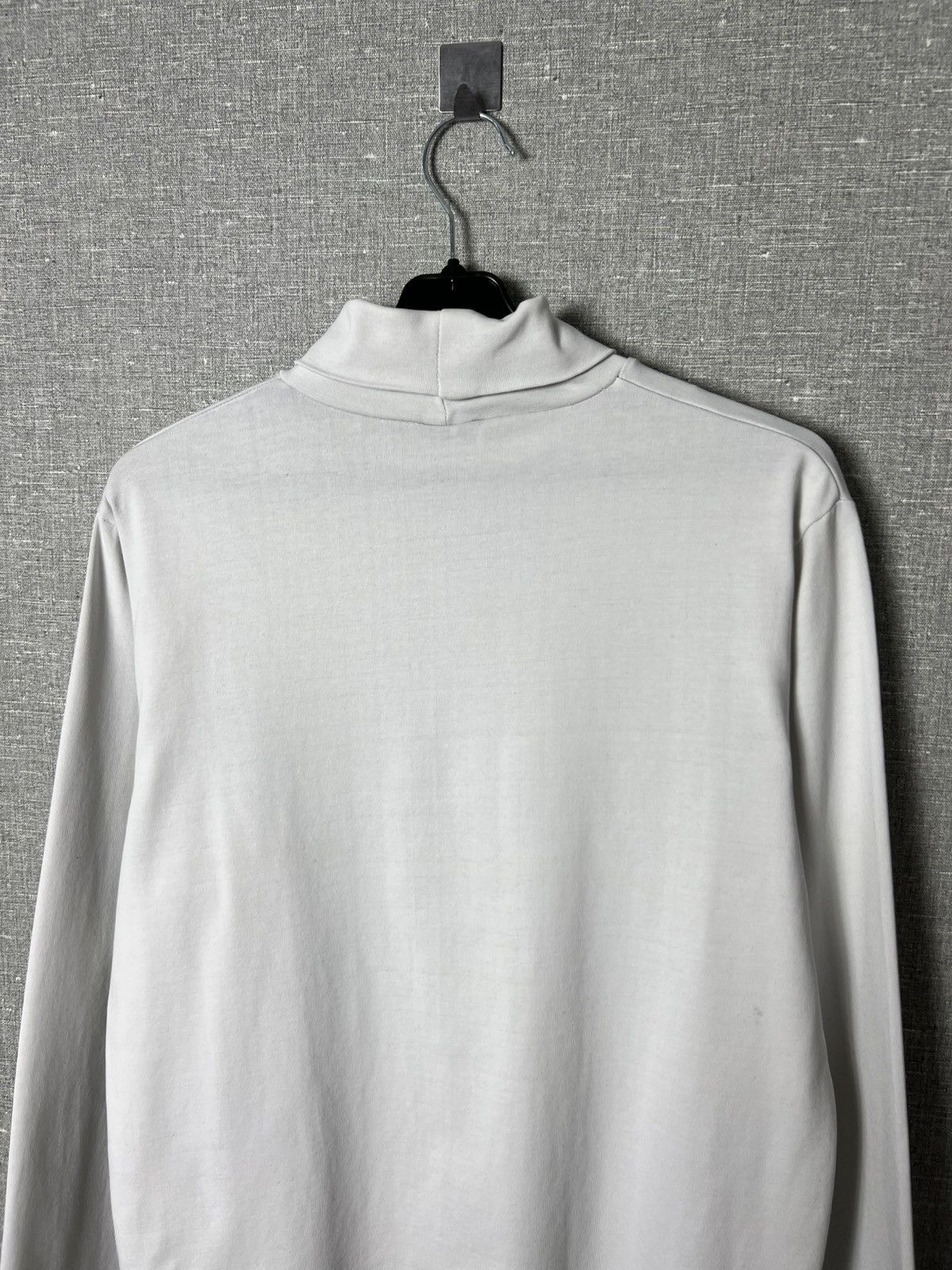 Nike Nike White Turtleneck Long Sleeve Swoosh Logo On Collar Size US M / EU 48-50 / 2 - 13 Thumbnail