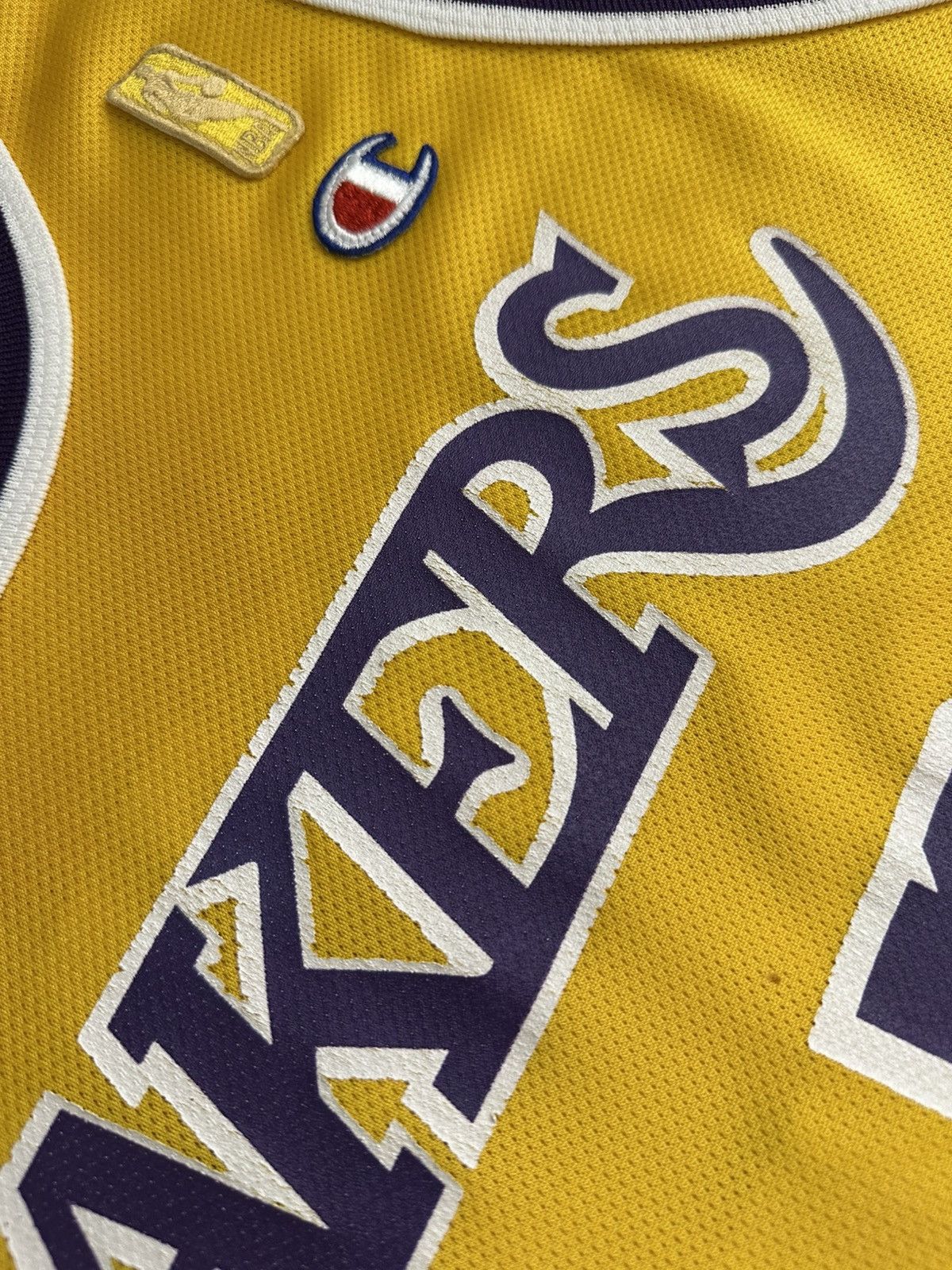 Champion × NBA × Vintage 90s Lakers Wilt Chamberlain Gold NBA Logo Champion Jersey Size US XL / EU 56 / 4 - 21 Thumbnail