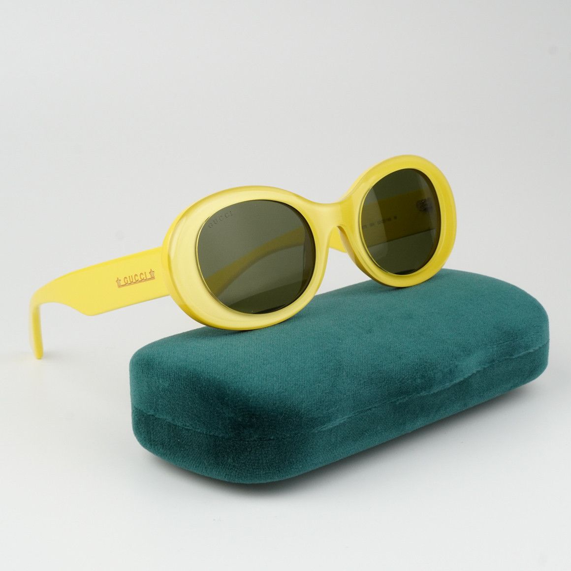 Gucci NEW Gucci GG1587S 004 Women Oval Sunglasses GG 1587S Size ONE SIZE - 2 Thumbnail