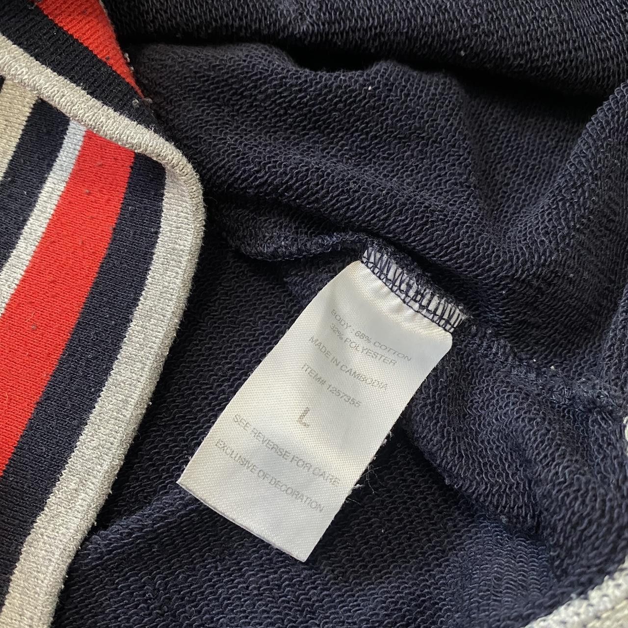 Champion Navy Champion hoodie with Streetwear rap hip hop vintage y2k Size US L / EU 52-54 / 3 - 6 Thumbnail