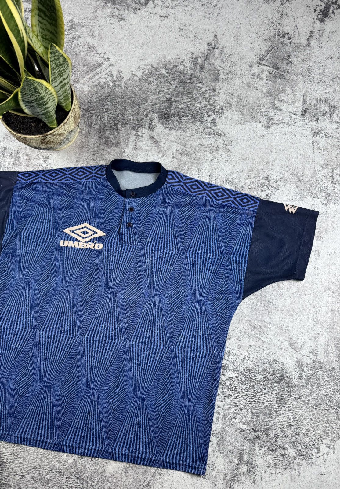 Umbro UMBRO 90S PRO TRAINING 1994/1996 FOOTBALL JERSEY SHIRT TEE Size US M / EU 48-50 / 2 - 4 Thumbnail