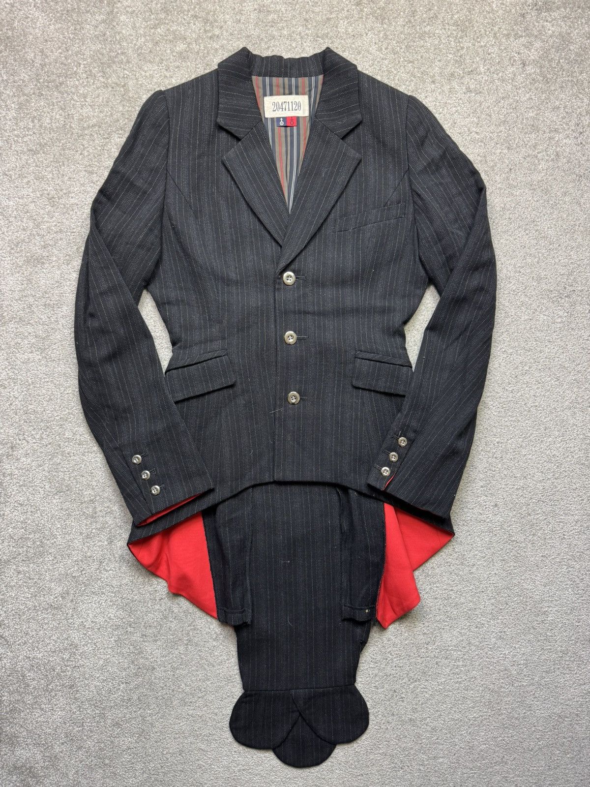 20471120 20471120 1999 shrimp blazer jacket pinstripe with shrimp tai Size M / US 6-8 / IT 42-44 - 1 Thumbnail