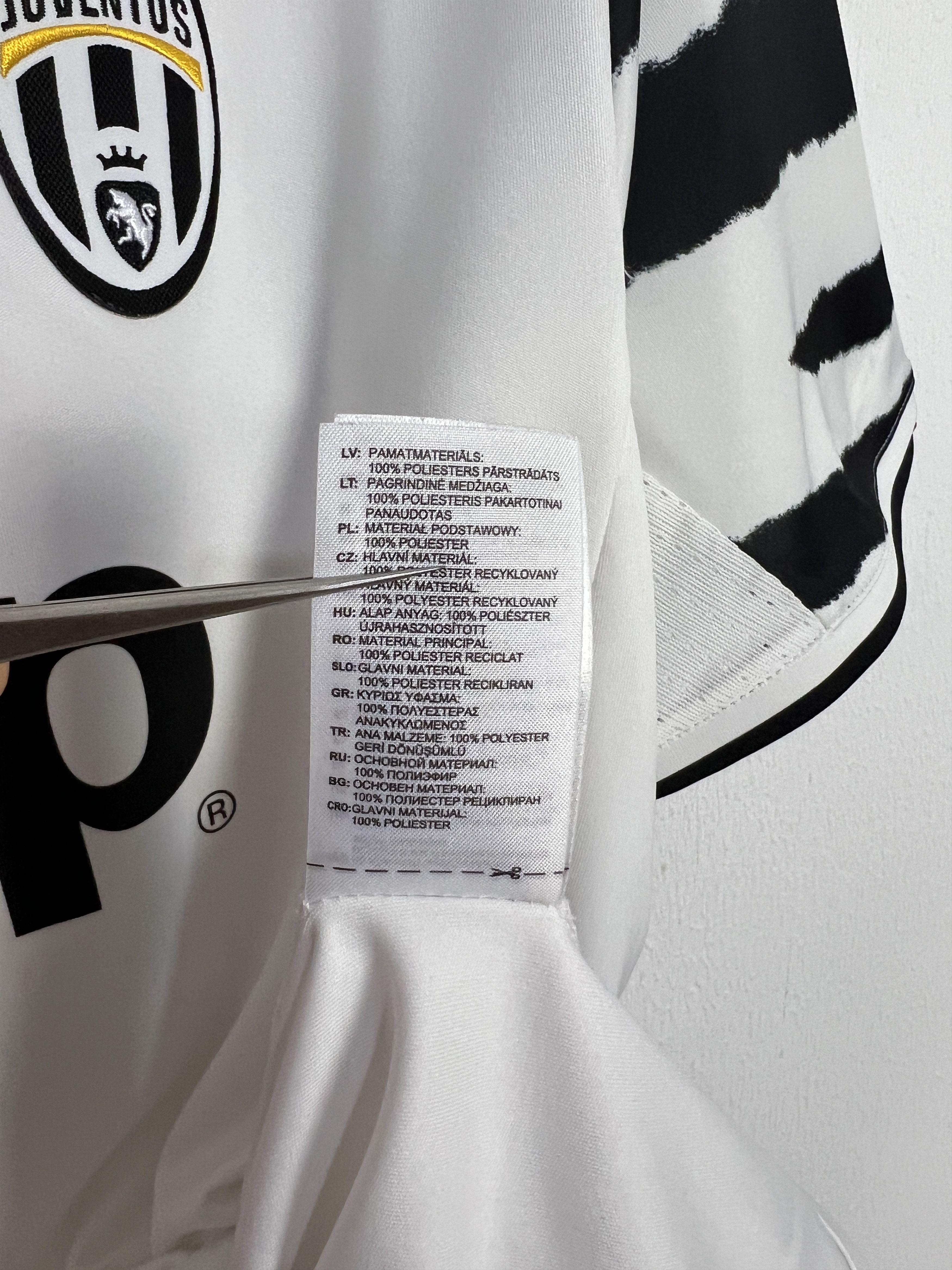 Adidas Juventus 2016 Third Football Shirt #3 Chiellini Adidas Size US L / EU 52-54 / 3 - 13 Thumbnail