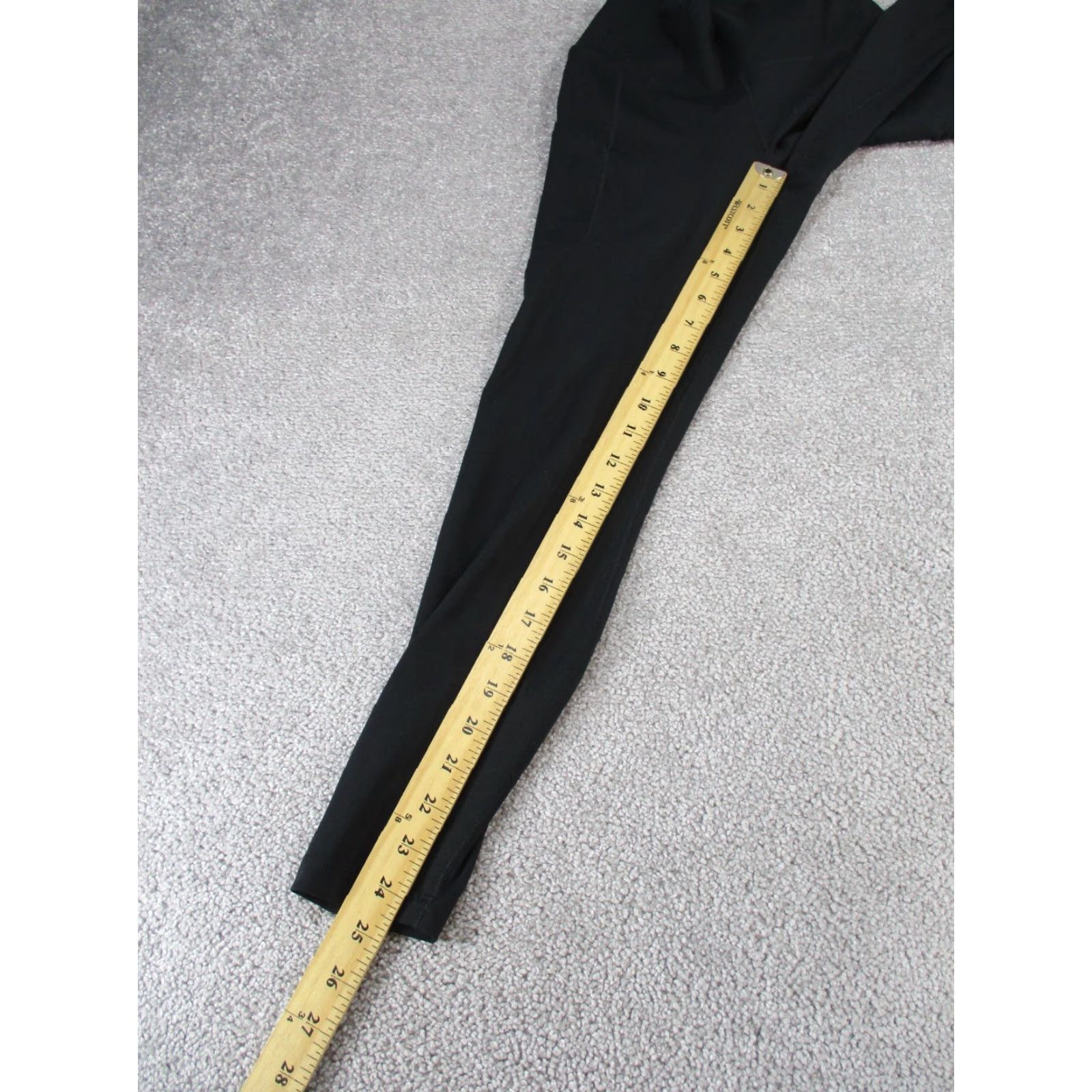 Nike Nike One Leggings Womens Small Dri Fit Black Crop Size 28" / US 6 / IT 42 - 3 Thumbnail