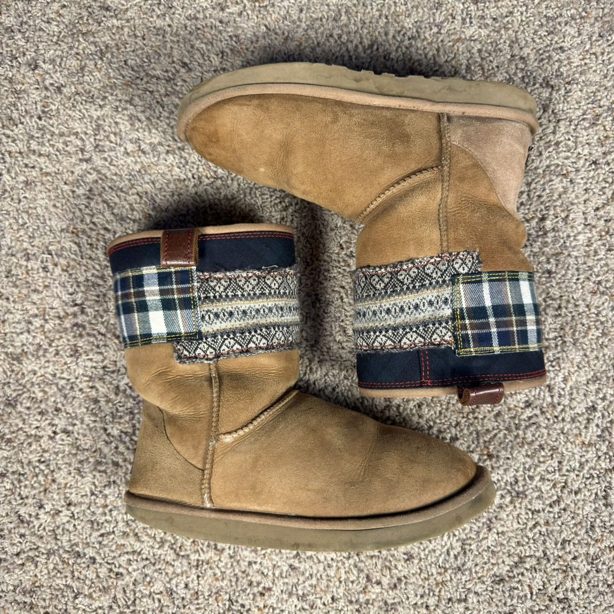 Junya Watanabe × Ugg AW13 Junya Watanabe Patchwork Plaid UGG Boots Size US 9 / EU 42 - 2 Thumbnail