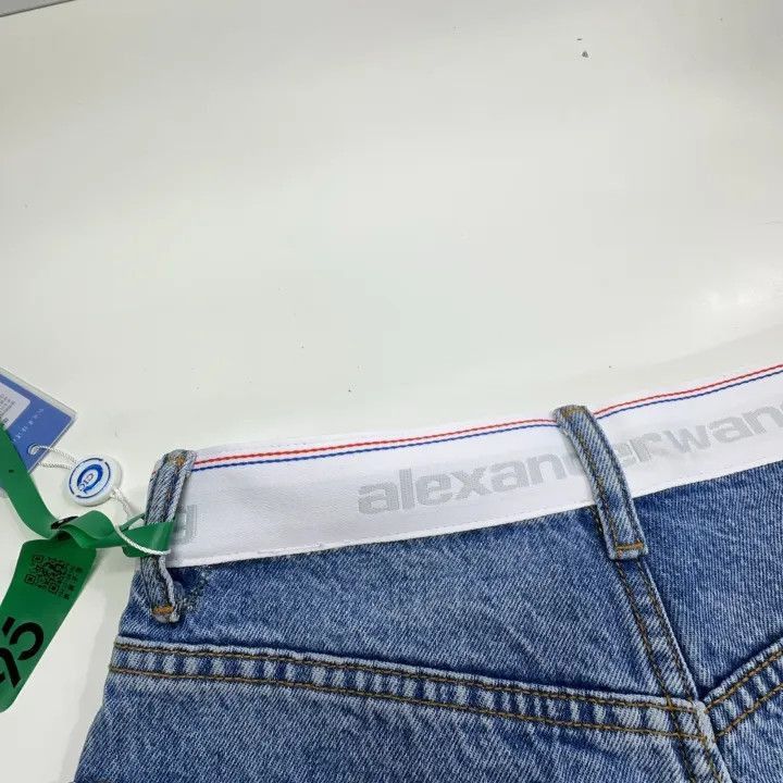 Alexander Wang Alexander Wang Blue Denim High Waisted Shorts - Size 27" / US 4 / IT 40 - 9 Thumbnail