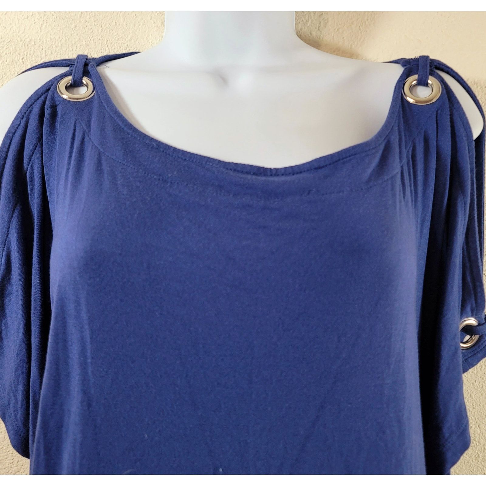 Other Cable & Gauge Blue Cold Shoulder With Rivets Top 1X Plus Size XXL / US 16-18 / IT 52-54 - 6 Thumbnail