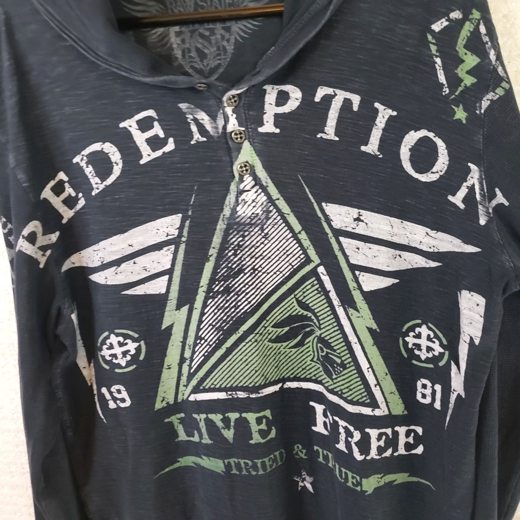 Vintage Raw State Premium Hooded Henley Tee Mens L Black Graphic Print USA Shirt Size US L / EU 52-54 / 3 - 3 Thumbnail