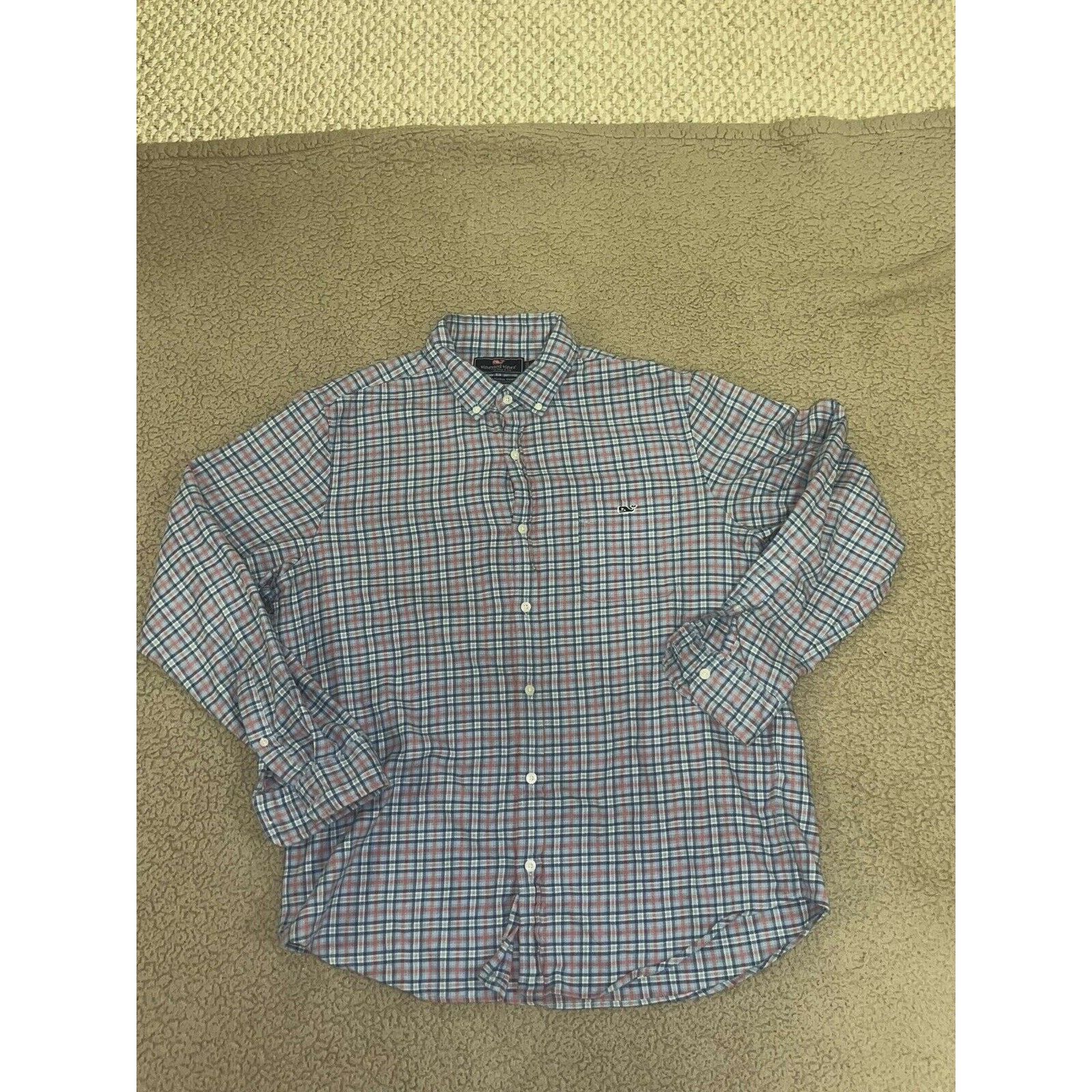 Vineyard Vines Vineyard Vines light blue and red button down shirt men's Size US L / EU 52-54 / 3 - 1 Thumbnail