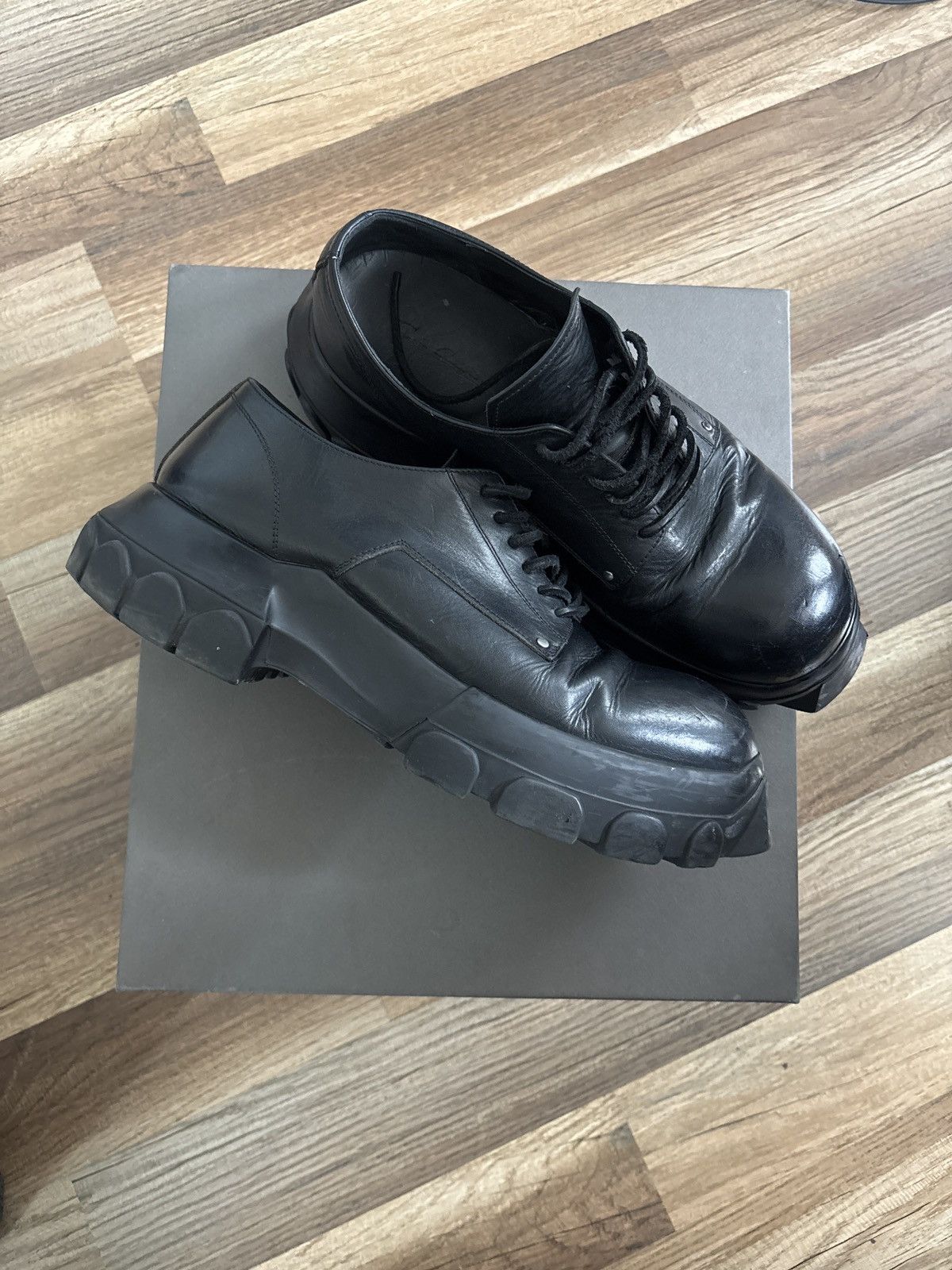 Rick Owens Rick Owens Bozo Tractor Shoe - Size 44 Size US 11 / EU 44 - 1 Thumbnail