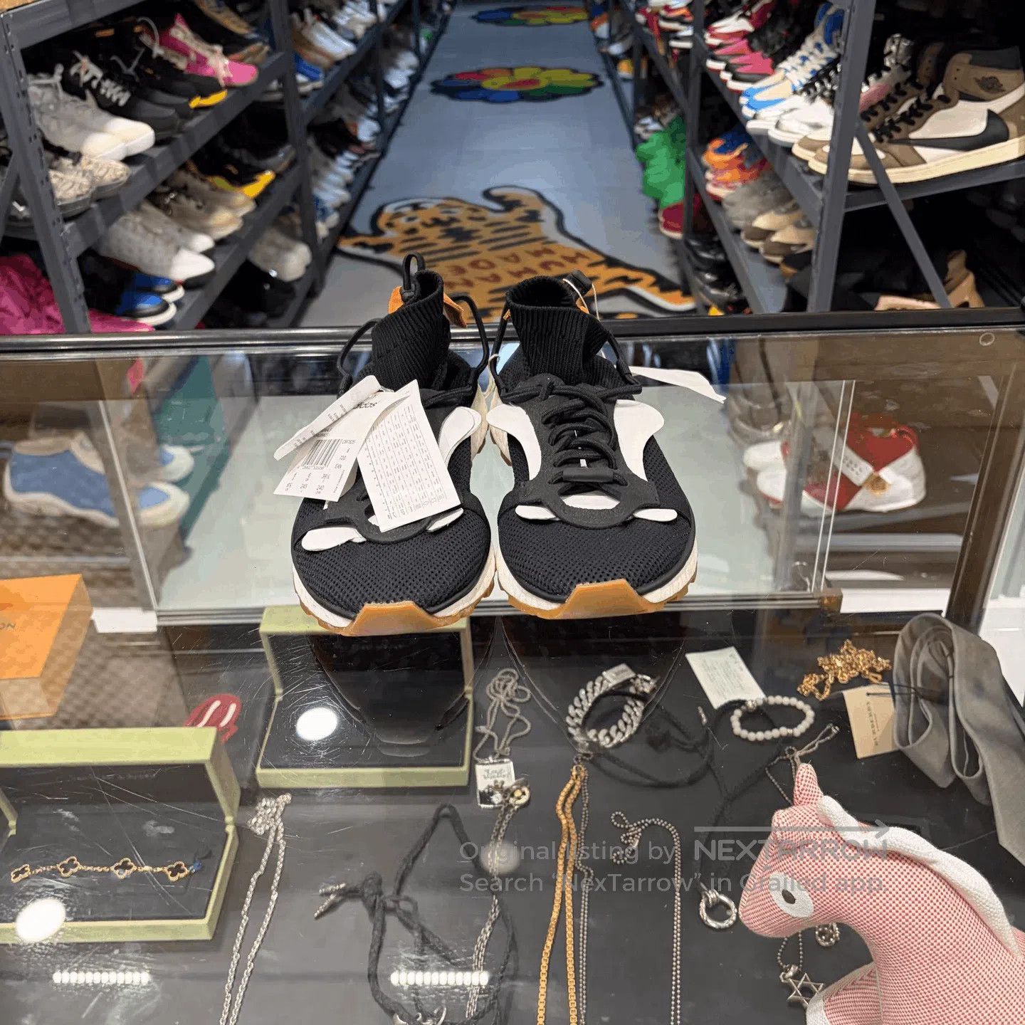 Alexander Wang Alexander Wang x Adidas Run Black. Size US 6 / EU 39 - 2 Thumbnail