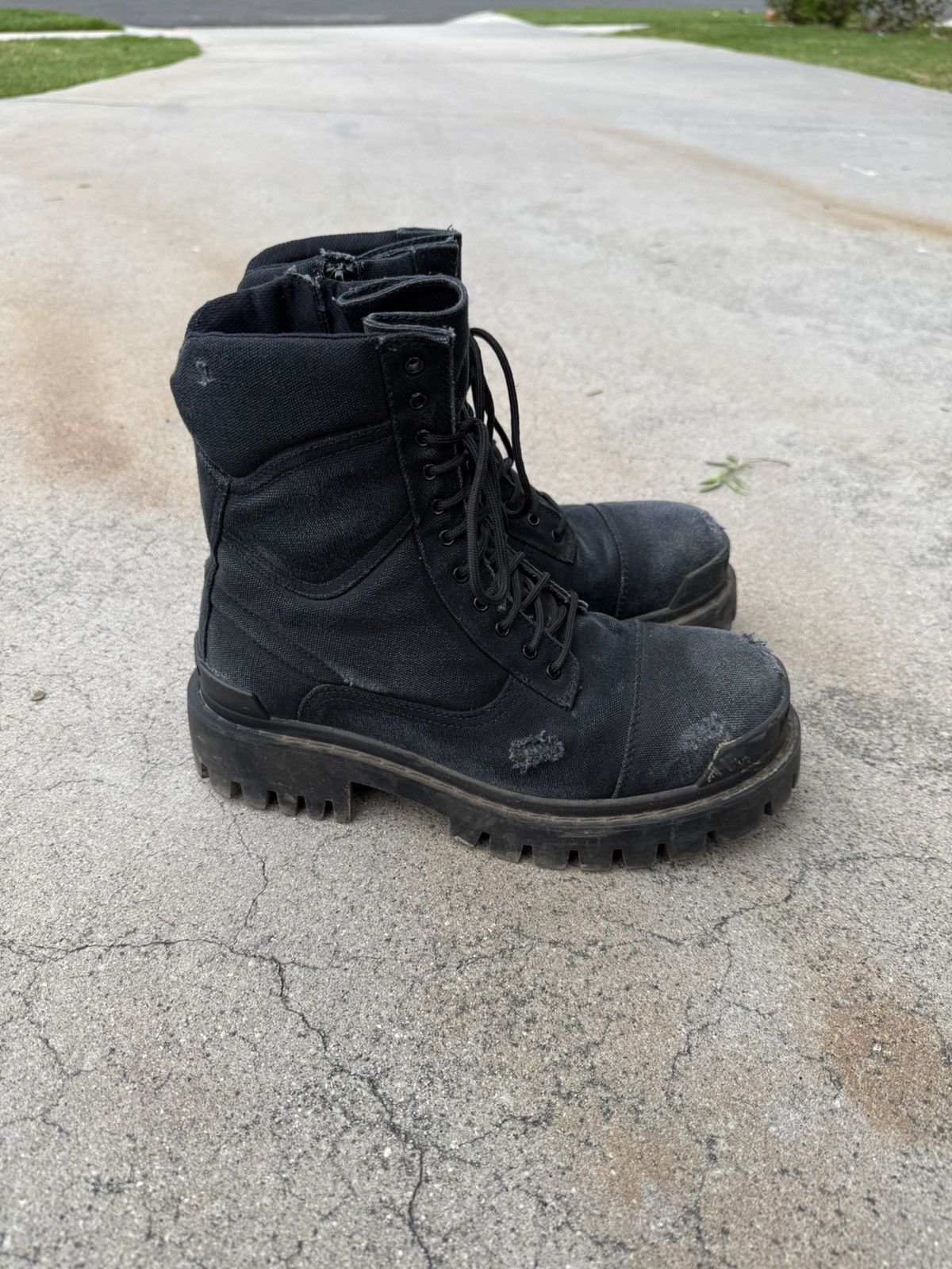 Balenciaga Balenciaga Strike Boot Size US 7.5 / EU 40-41 - 2 Thumbnail