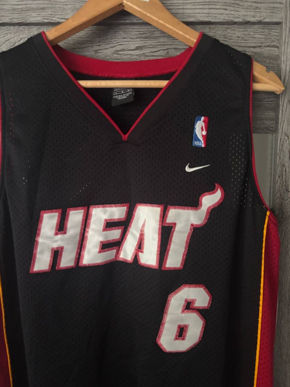 NBA Nike Eddy Jones Miami Heat NBA vintage jersey Size US L / EU 52-54 / 3 - 7 Thumbnail