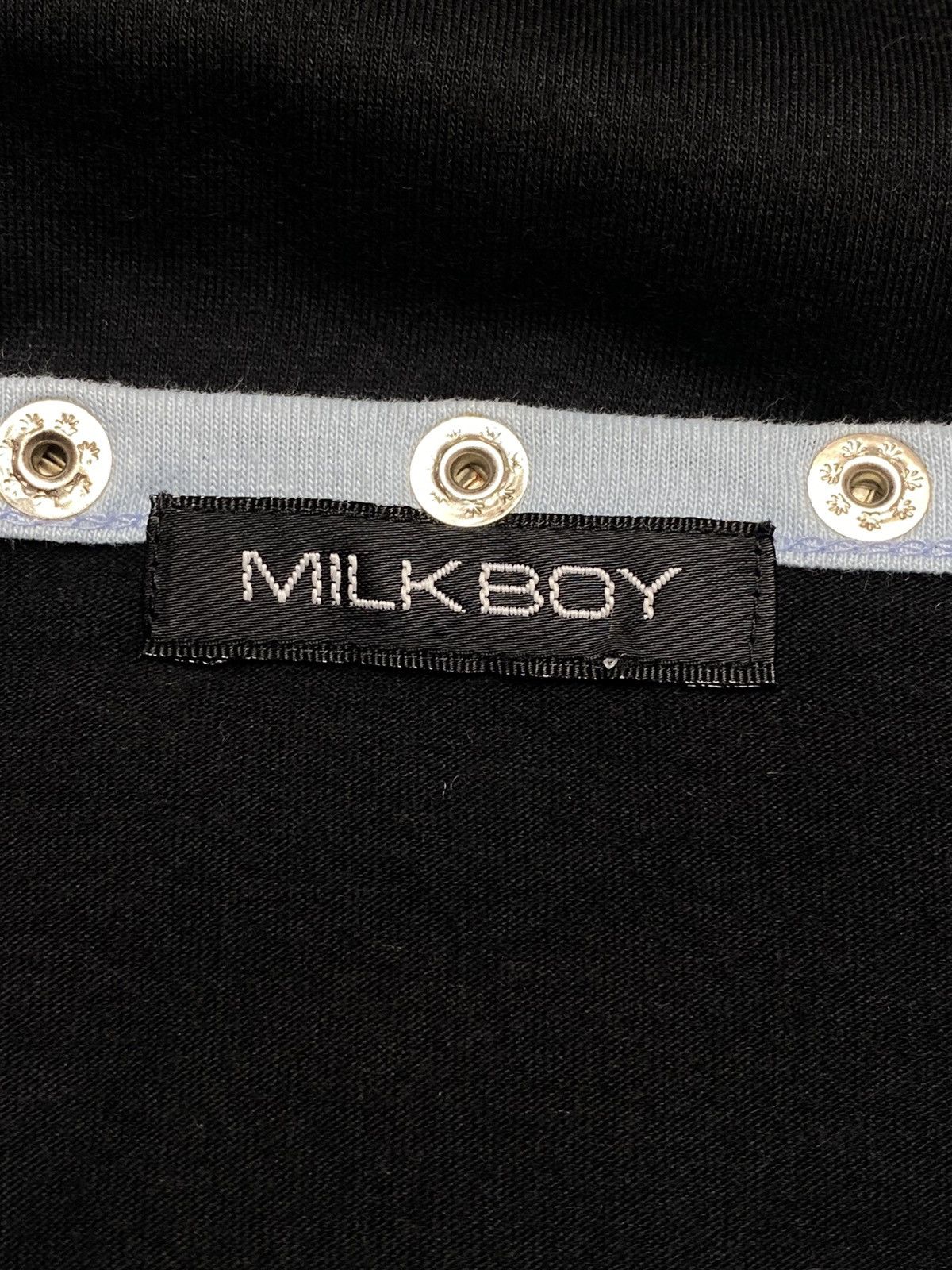 20471120 2000s Milkboy - Slashed Spike V Neck T-Shirt Size US M / EU 48-50 / 2 - 6 Thumbnail