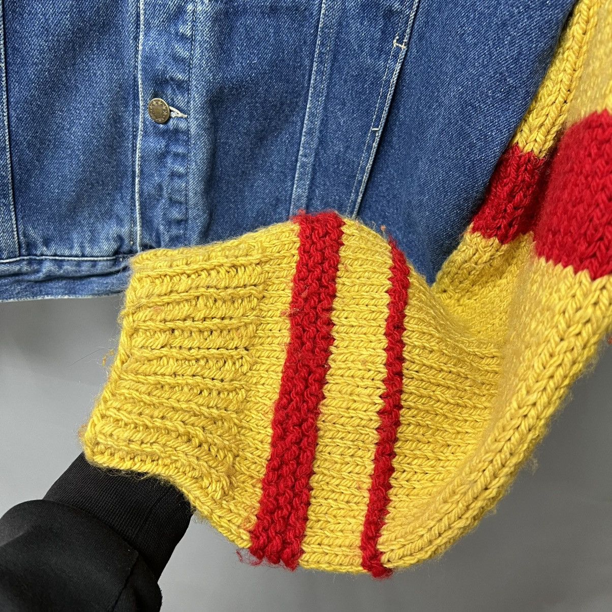 Marlboro × Vintage Vintage Marlboro Denim Jacket with sweater sleeve y2k Size US XL / EU 56 / 4 - 12 Thumbnail