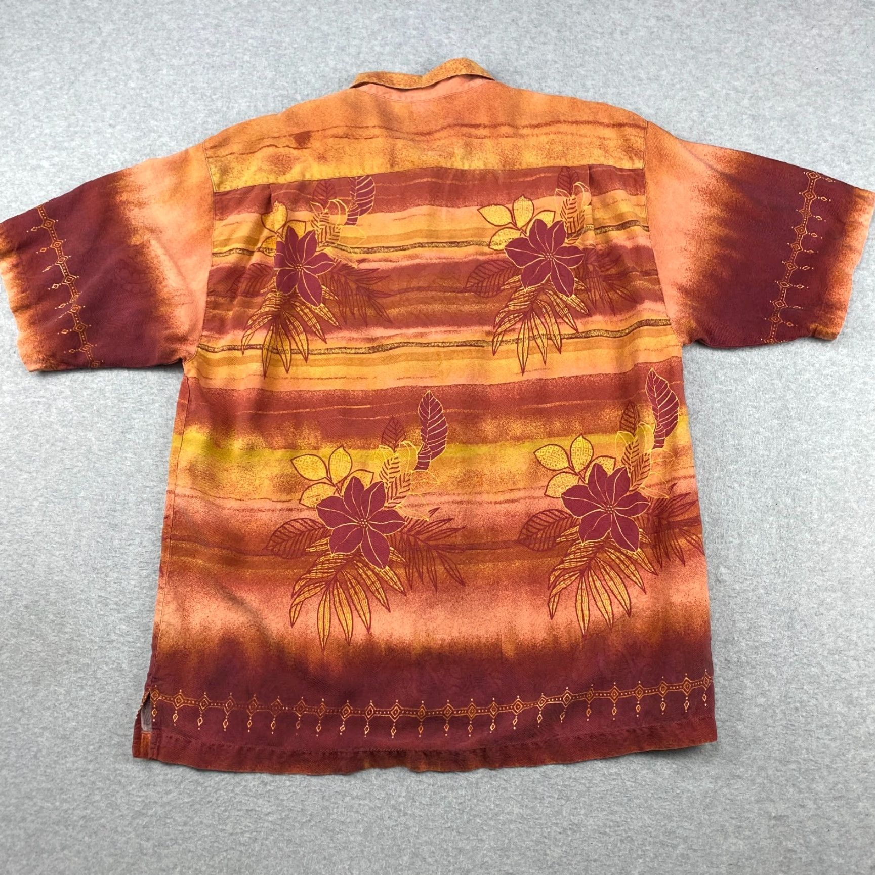 Tommy Bahama Tommy Bahama Shirt Mens XL Multicolor Silk Button-Up Hawaiian Short Sleeve Size US XL / EU 56 / 4 - 5 Thumbnail