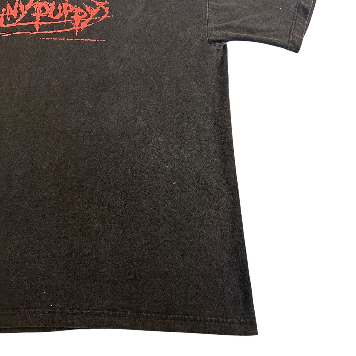Giant Vintage 1996 Skinny Puppy Bloody Logo band shirt size XL Size US XL / EU 56 / 4 - 8 Thumbnail