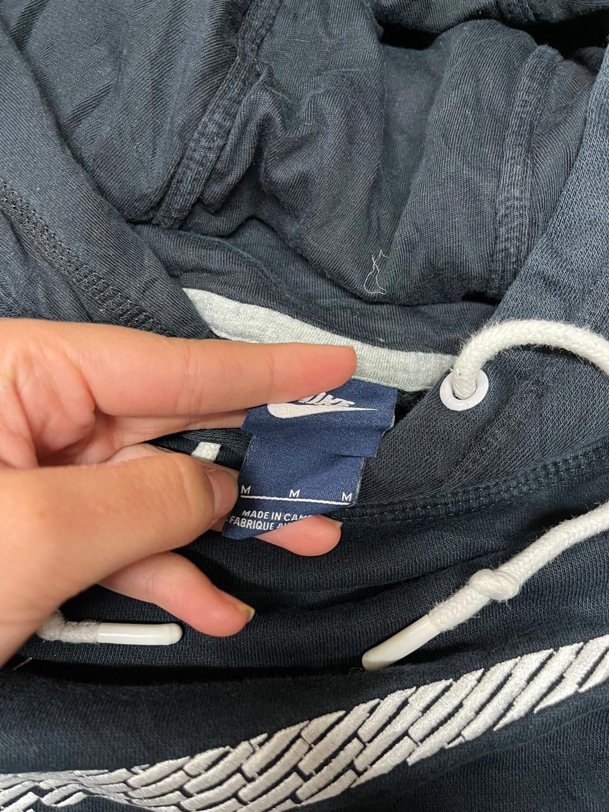Nike Nike Graphic Hoodie - Size M Size US M / EU 48-50 / 2 - 2 Thumbnail