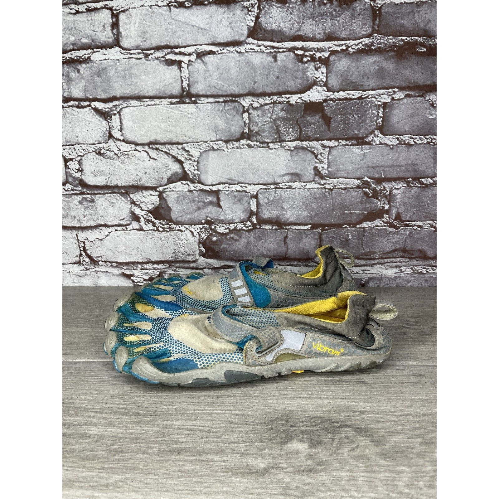 Vibram VIBRAM FiveFingers Gray Blue Textile Barefoot Running Shoes Size US 7.5 / IT 37.5 - 15 Thumbnail