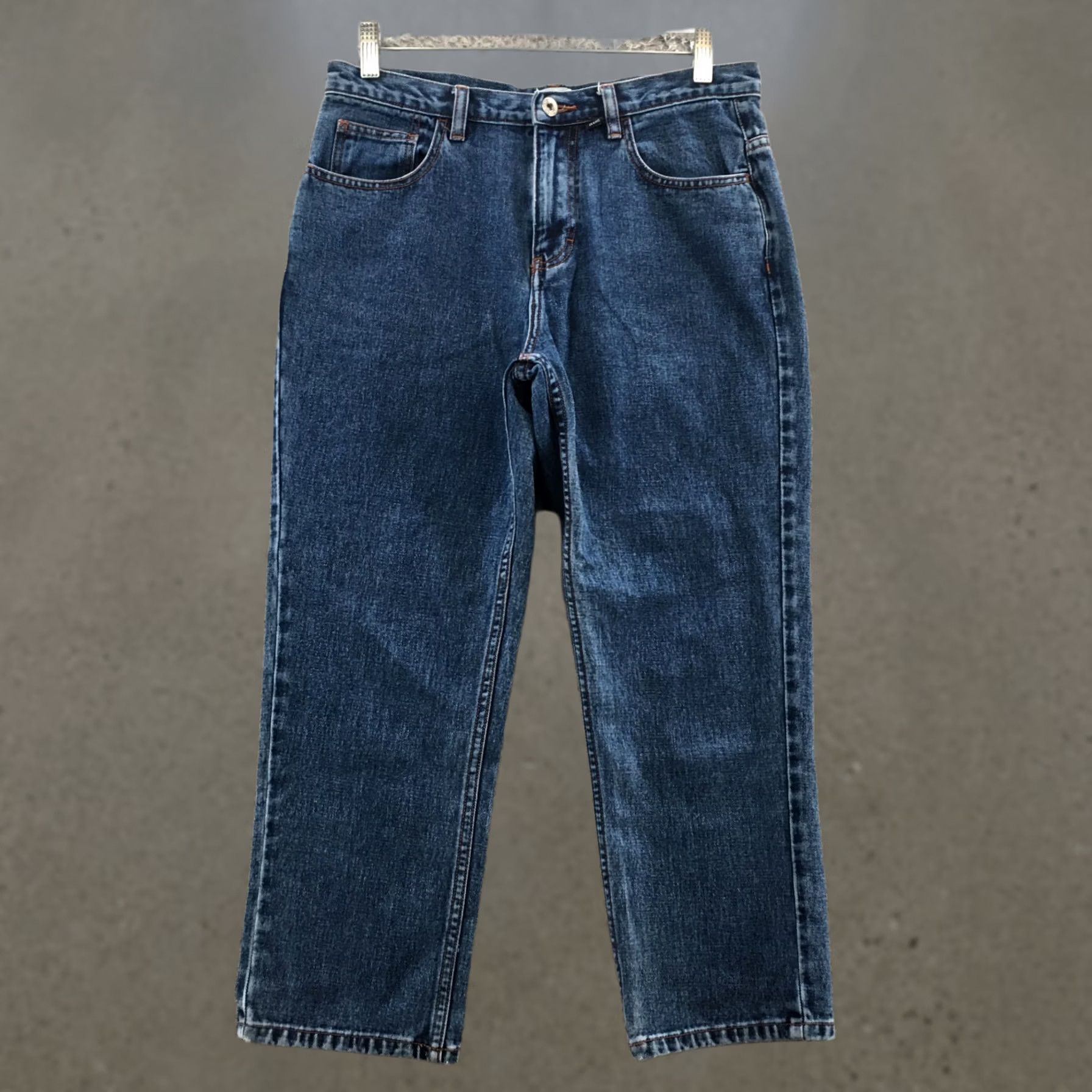 Calvin Klein Calvin Klein Capri Jeans Womens 7 Blue Denim Cotton High Rise Zip Capri Jeans Womens 7 Blue Denim Cotton High Rise Zip Size 28" / US 6 / IT 42 - 1 Thumbnail