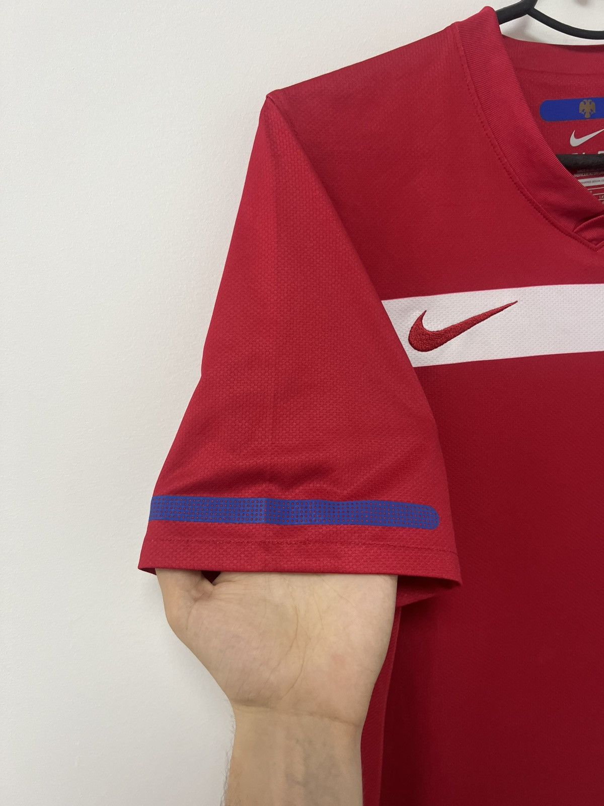 Vintage Vintage Serbia 2010-11 Home Jersey Nike Football Shirt sz S Size US S / EU 44-46 / 1 - 7 Thumbnail