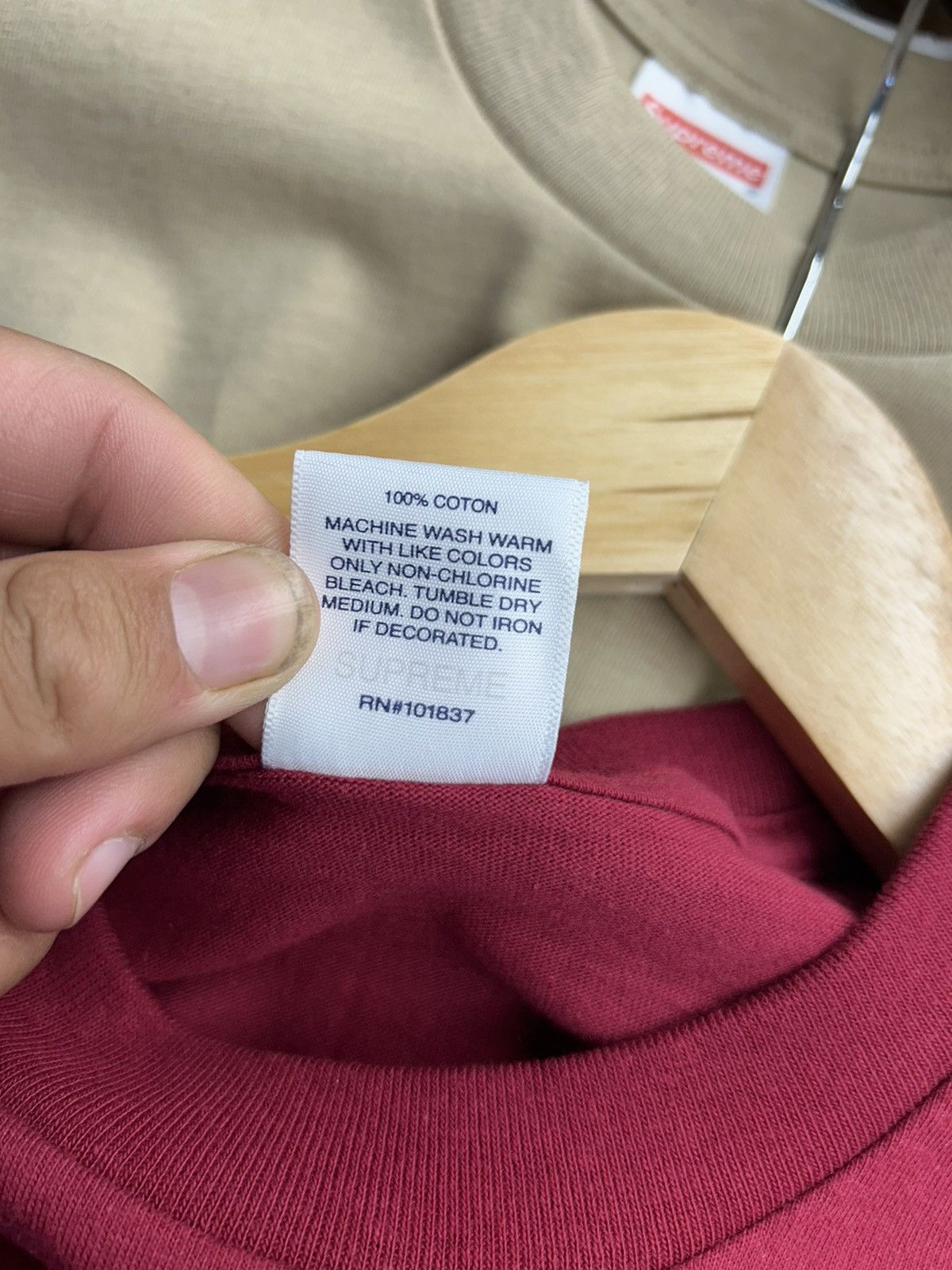 Supreme Supreme T-shirt Size US S / EU 44-46 / 1 - 5 Thumbnail
