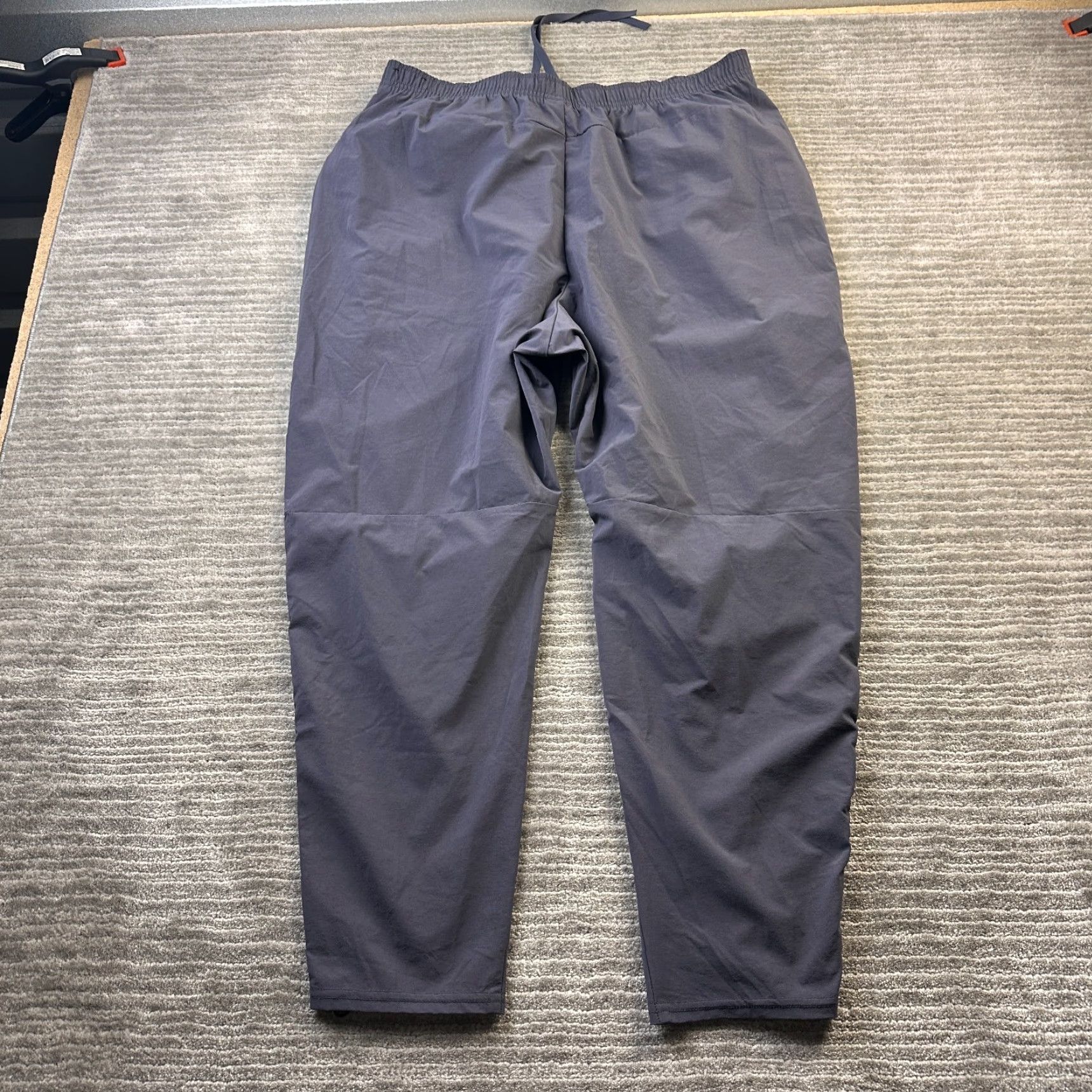 Nike VINTAGE Nike Court Pants Mens XL Blue Sweatpants Tapered Warmup Tennis Side Zip Adjustable Waist Pockets Regular Fit University Theme Mens Size US 36 / EU 52 - 2 Thumbnail
