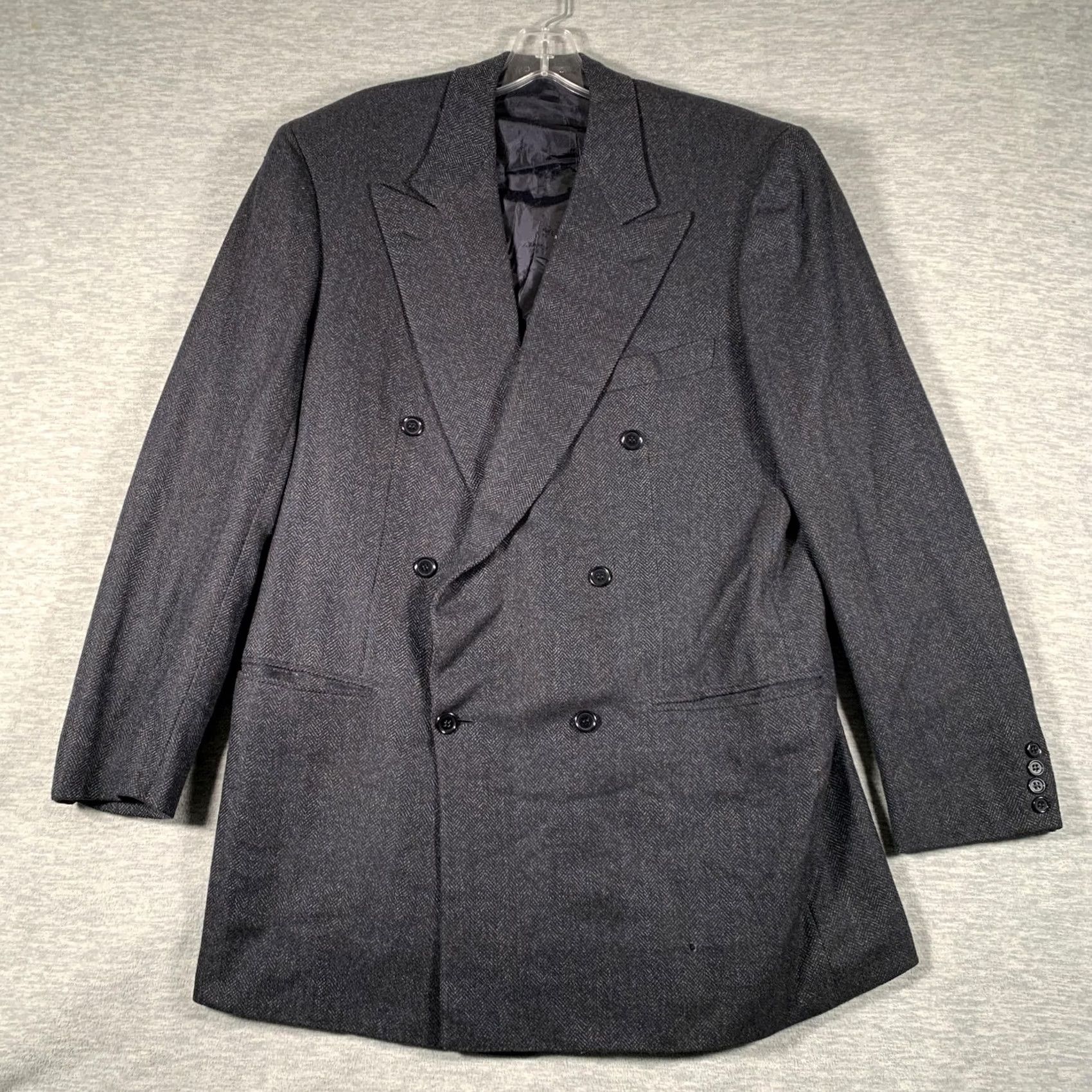 Brioni Brioni Sport Coat Mens 42 Herringbone Wool Cashmere Double-Breasted Italy Tweed Six-Button Peak Lapel Business Formal Wedding Blazer Jacket Size 42R - 2 Thumbnail