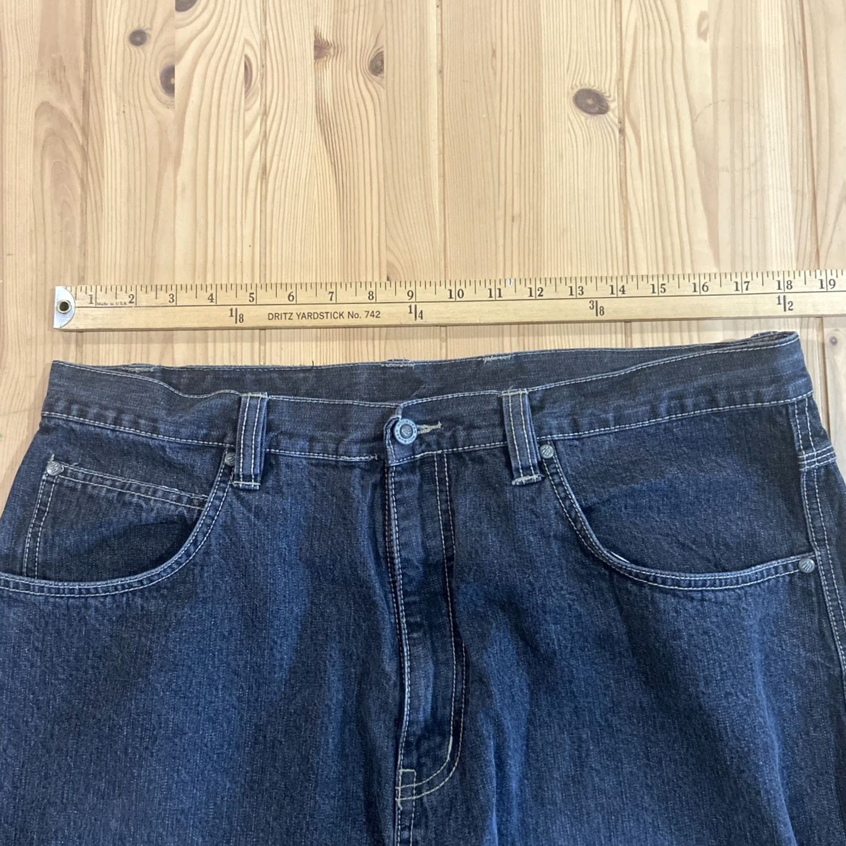 Rocawear VINTAGE Rocawear Jeans Men's 38x34 Black Carpenter 5-Pocket Denim Wide-Leg 90s Grunge Logo Jeans Mens Size US 38 / EU 54 - 3 Thumbnail