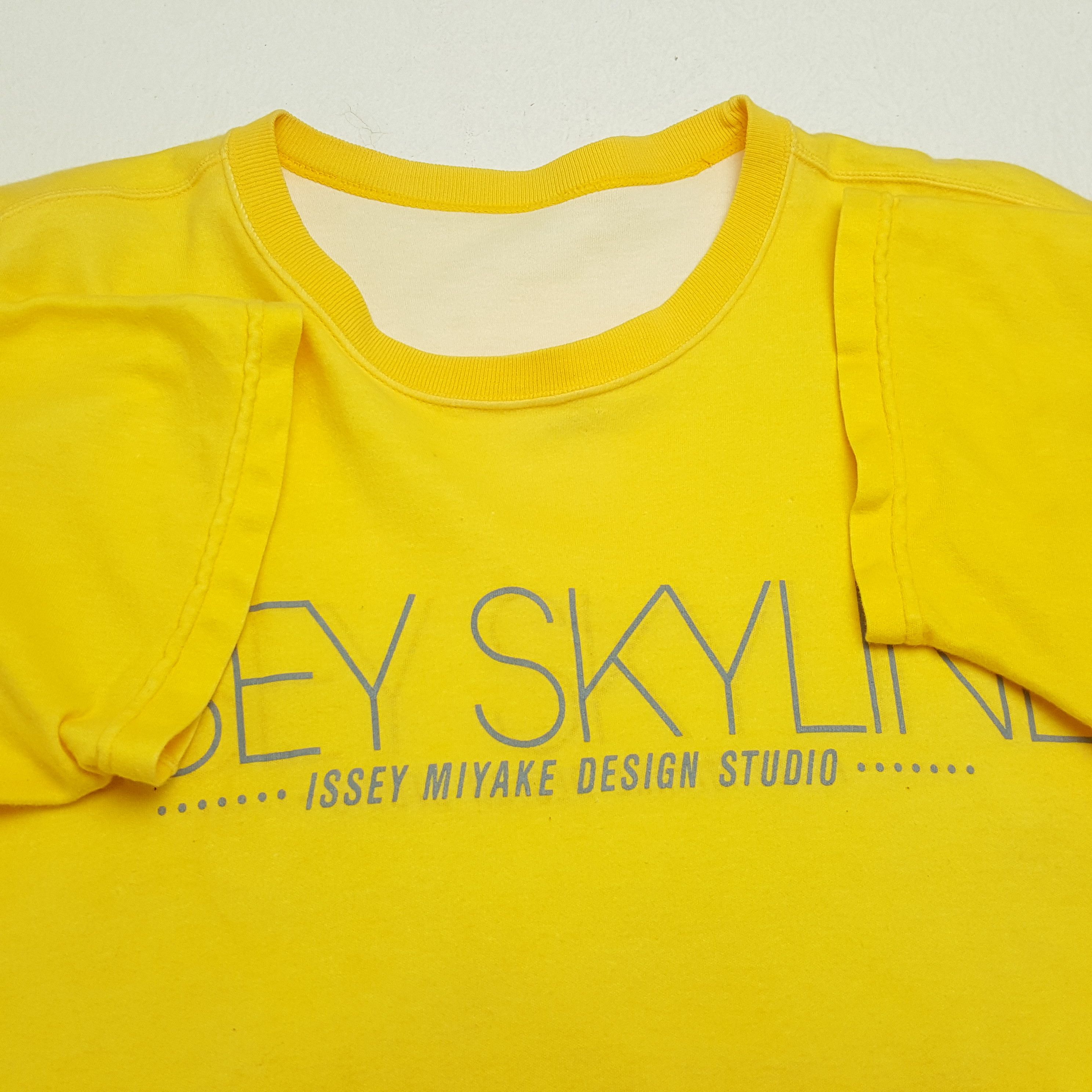 Issey Miyake × Japanese Brand × Vintage Vintage ISSEY SKYLINE Japanese Fashion Reversible T-Shirts Size US L / EU 52-54 / 3 - 6 Thumbnail